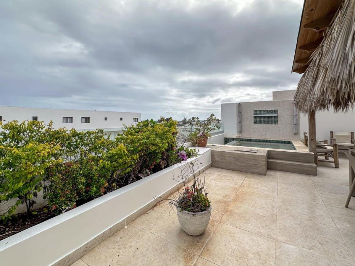 Beautiful Ocean View Penthouse