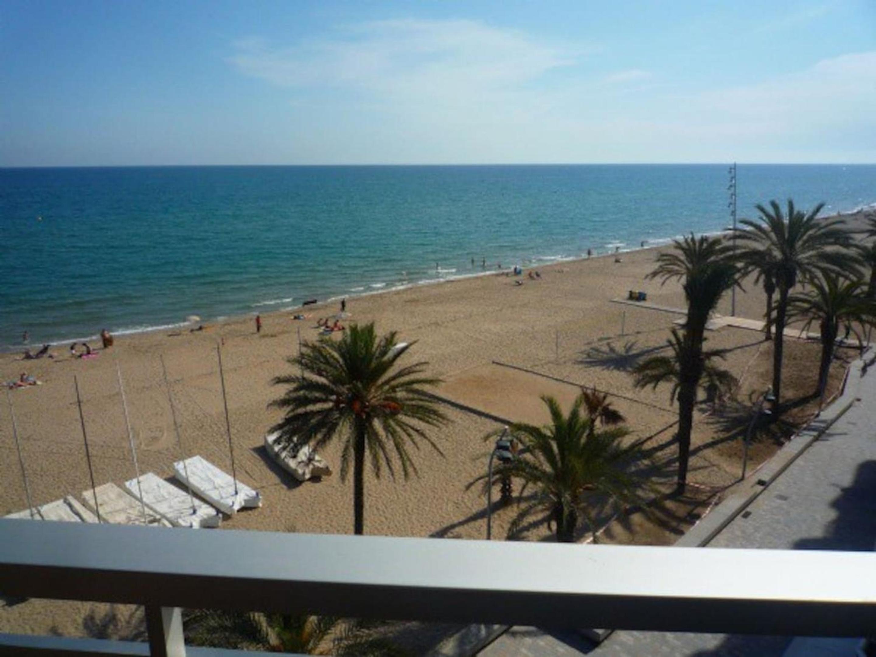 Spacious Apartment with Sea View Terrace in Calafell