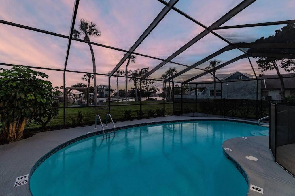 Direct Gulf Access Heated Pool 45 Dock Fire Pit