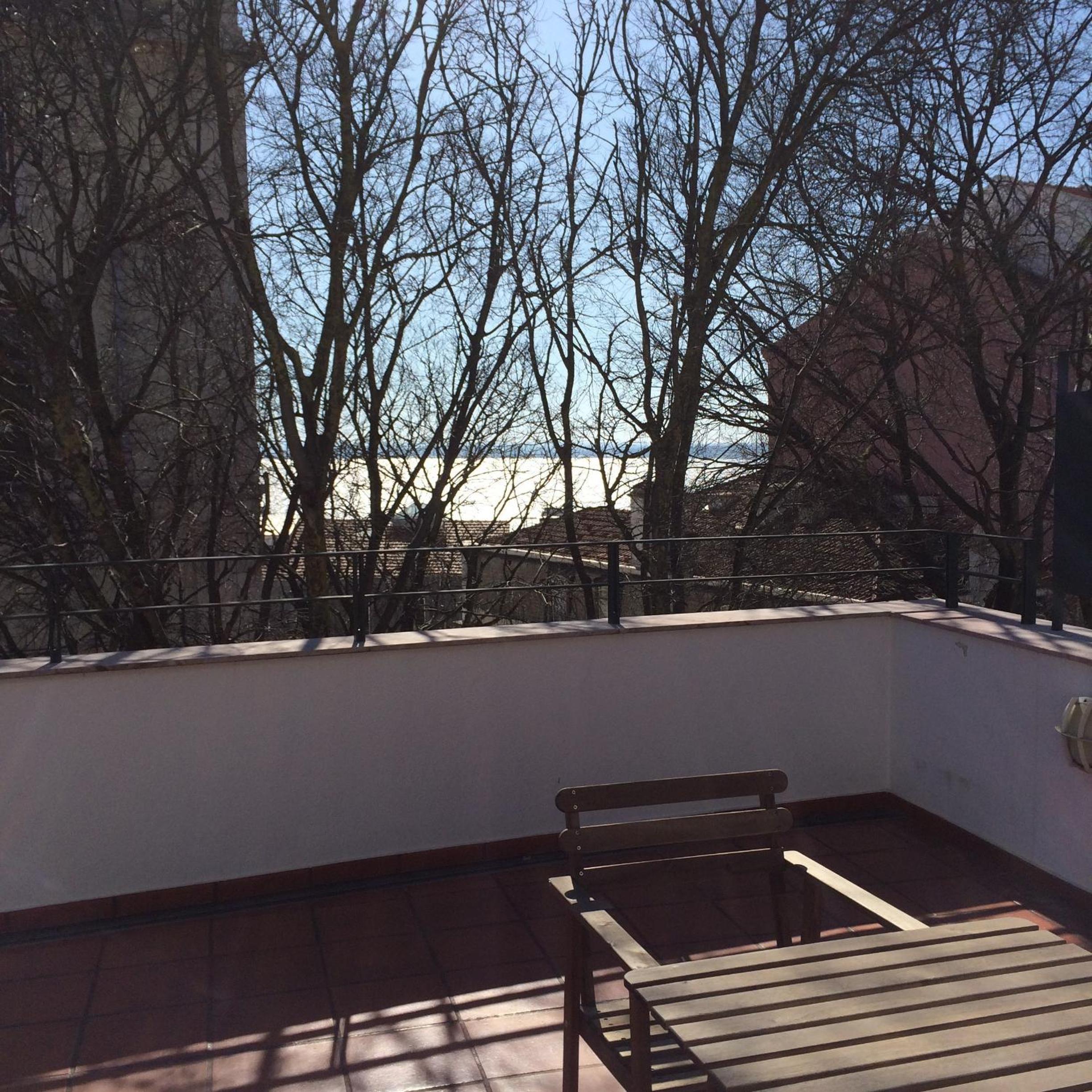 Belong Staying and Feeling - Casa da Sé view 3