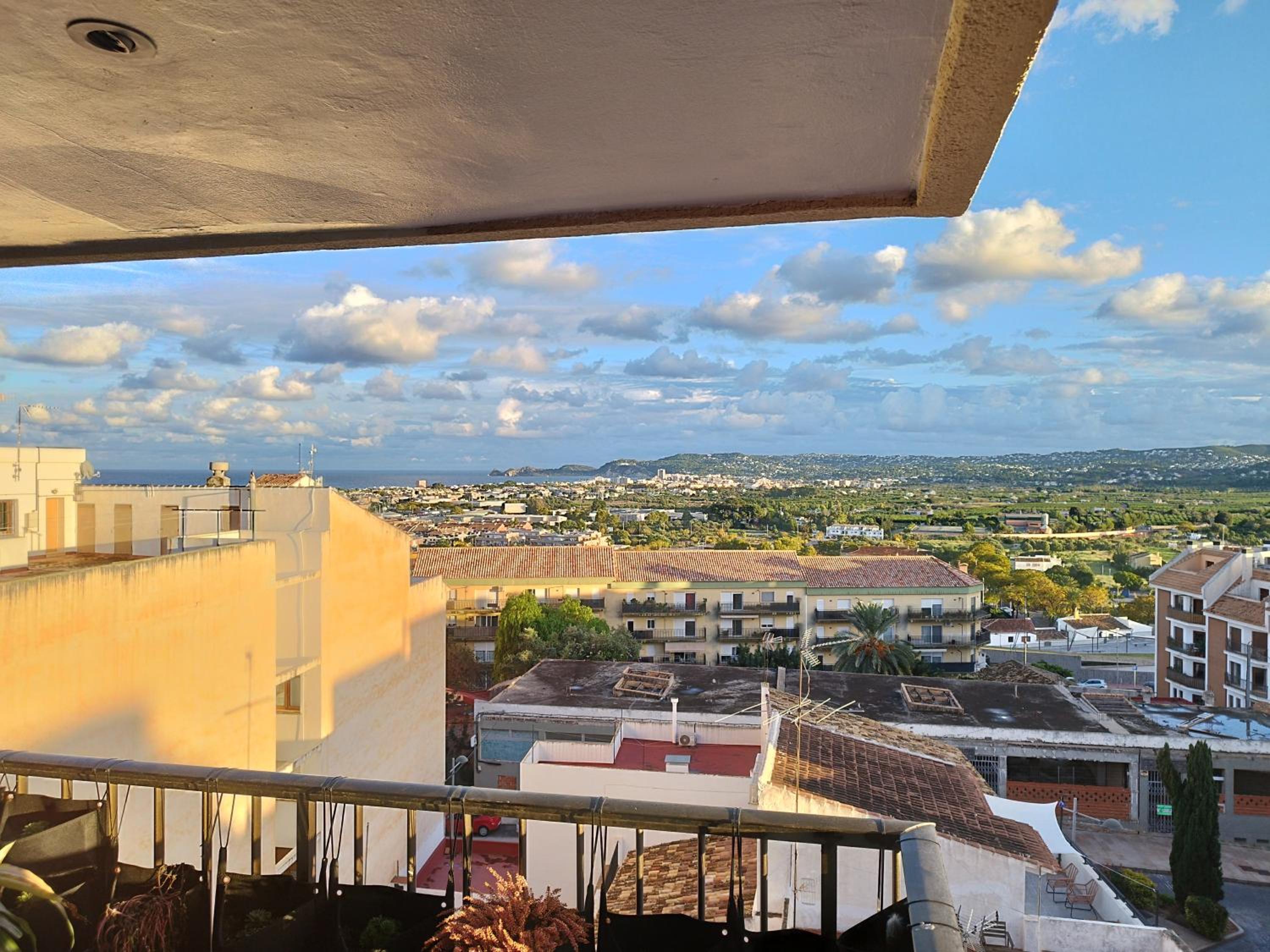 Modern Penthouse with Amazing Sea Views in the Heart of Javea Old Town view 4