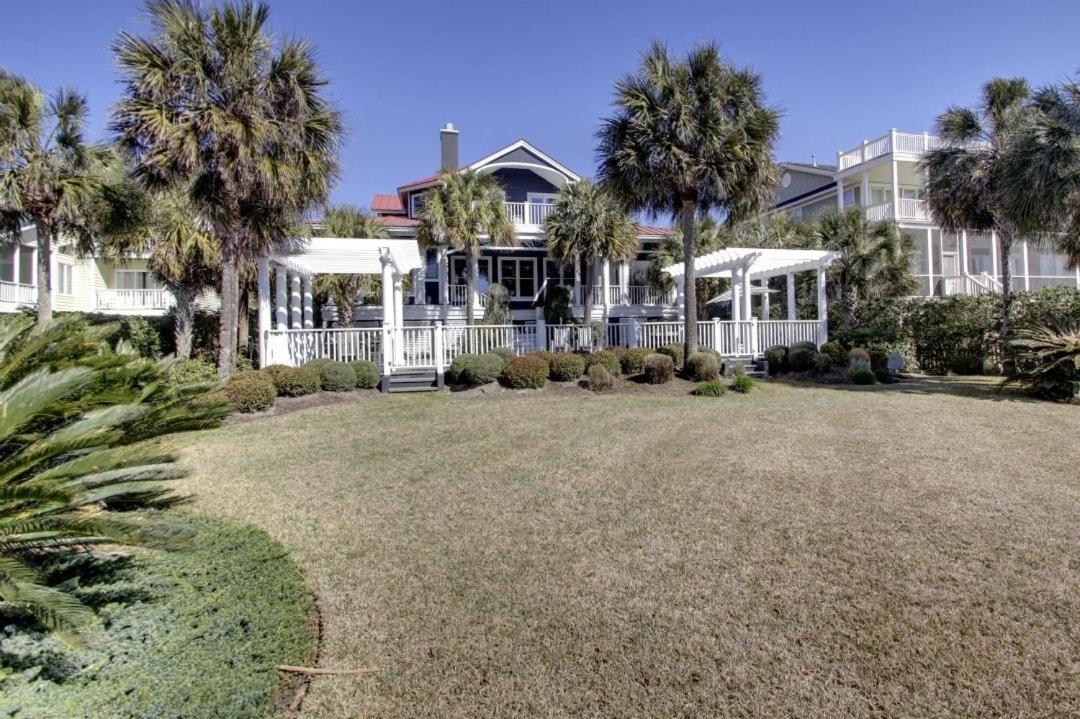 3902 Palm Blvd by AvantStay Beach Access Oceanfront Views w Pool