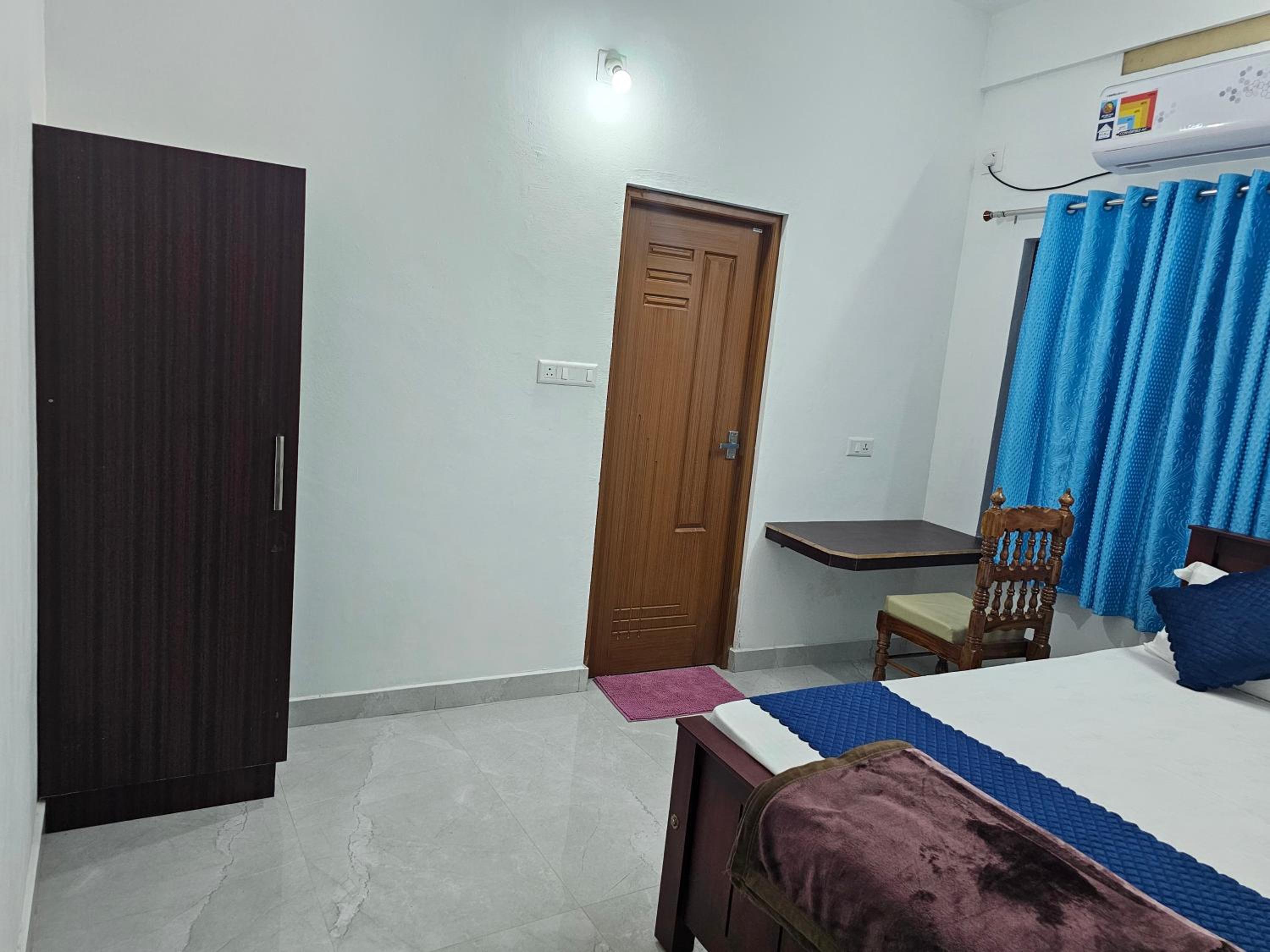 ZEAL HOMES And Apartments Koothattukulam