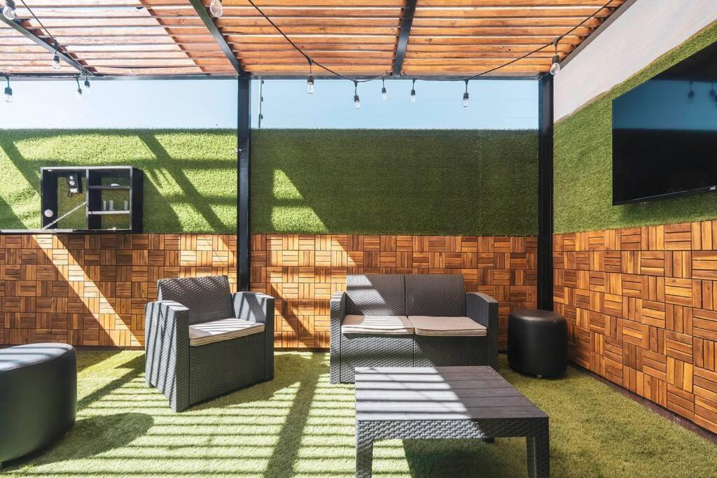 lounge