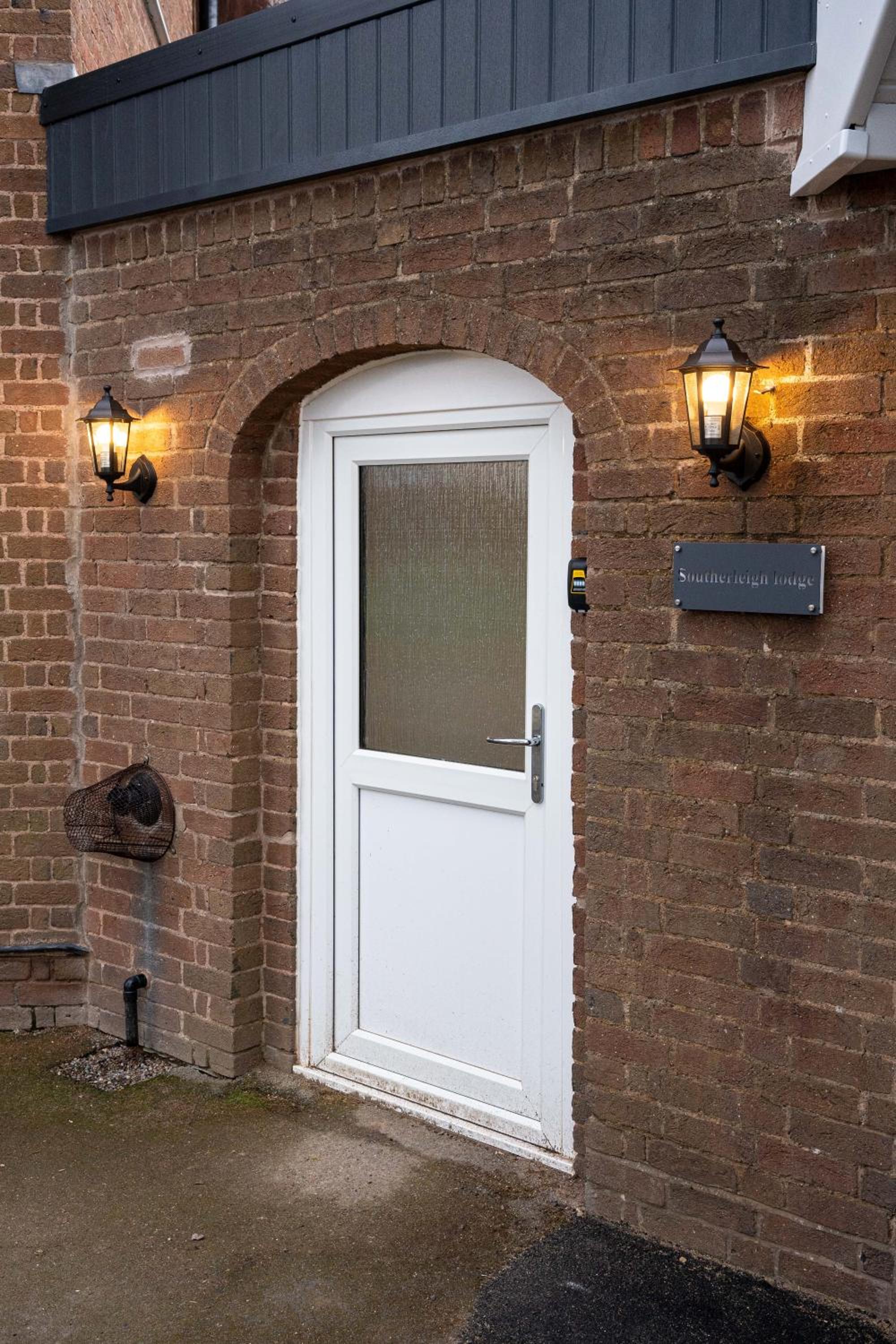 Contemporary new build with parking & garden in central location