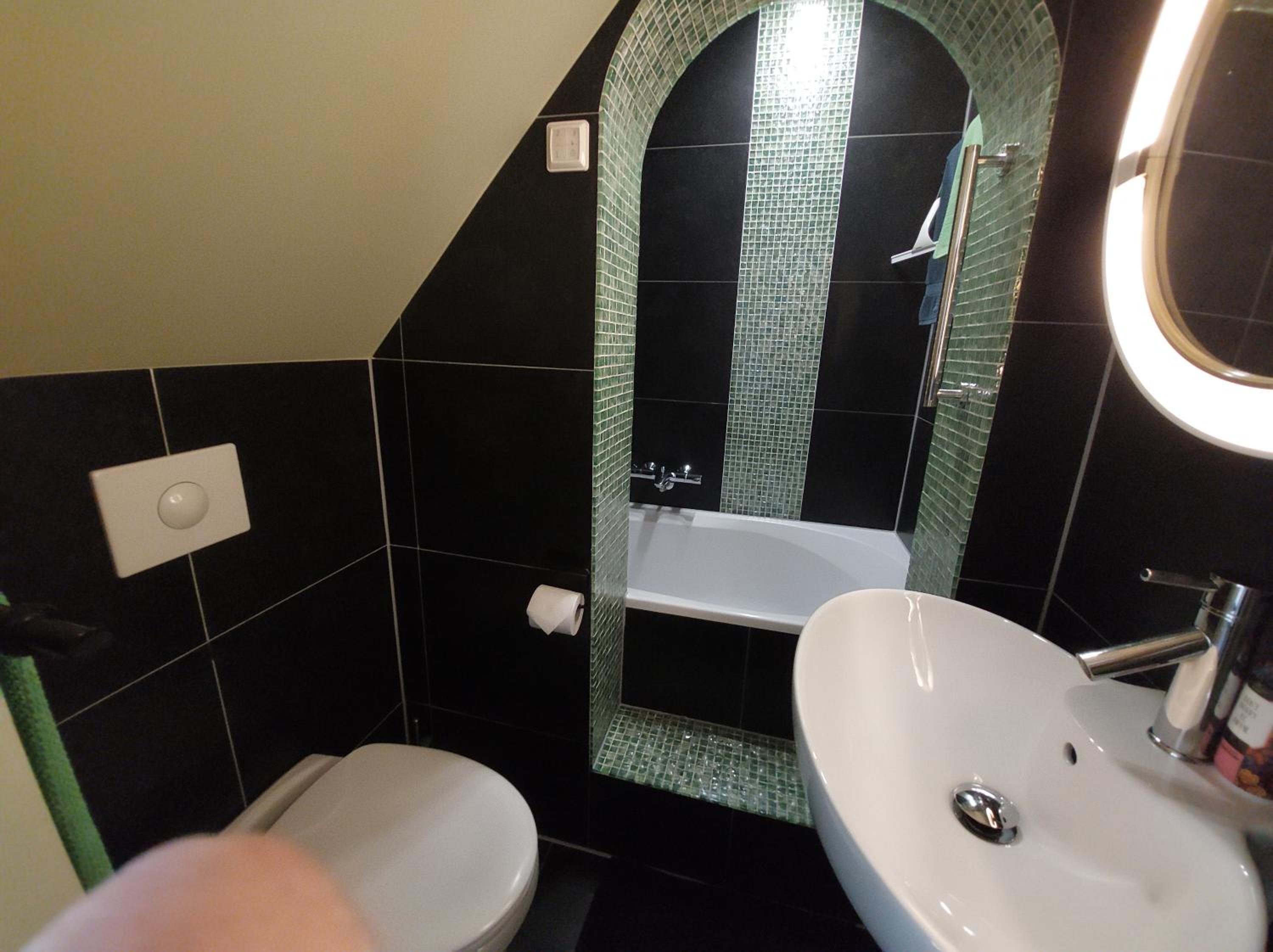 Photo 23