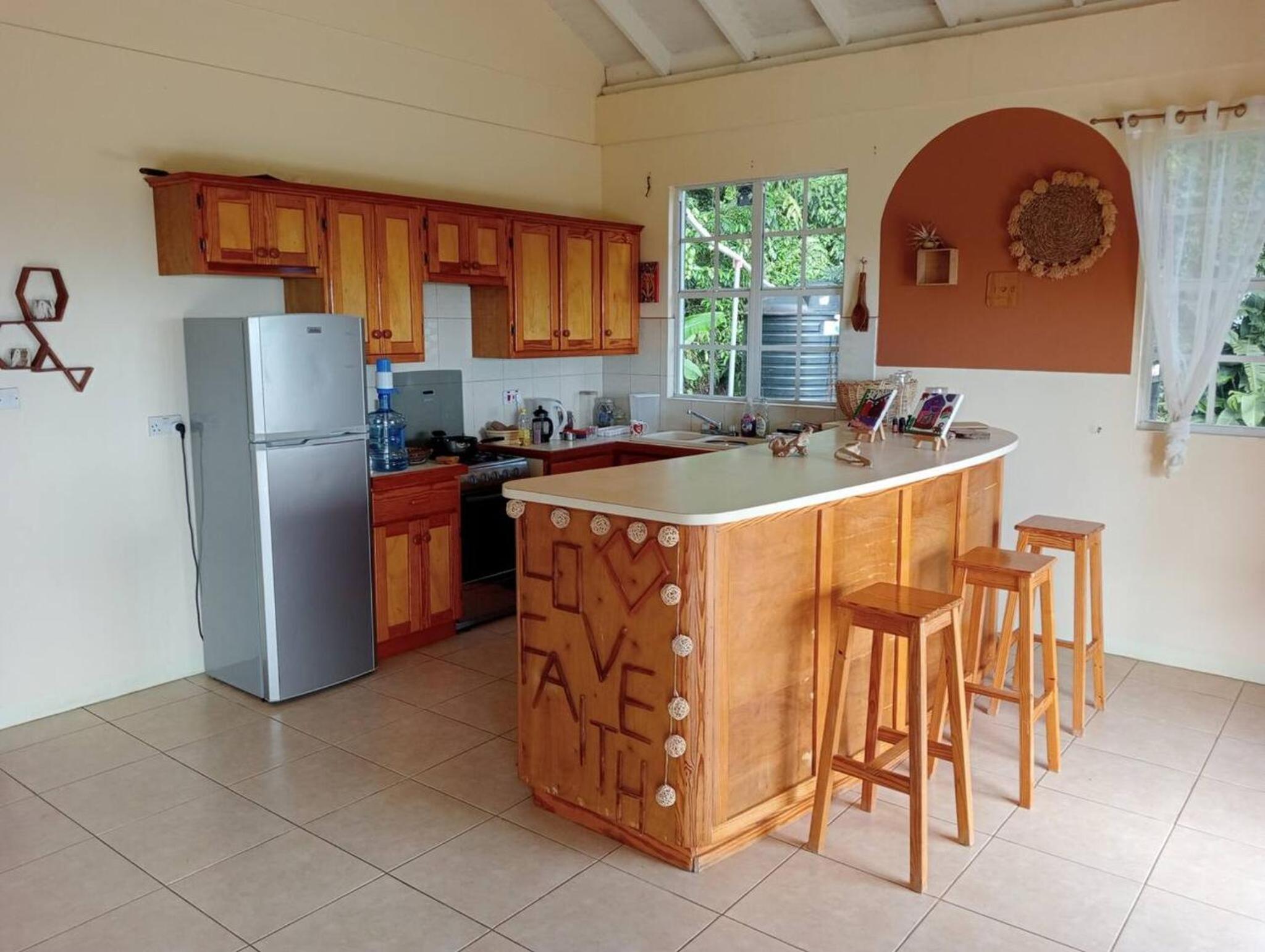 Charming house in Laudat with sea and mountain views