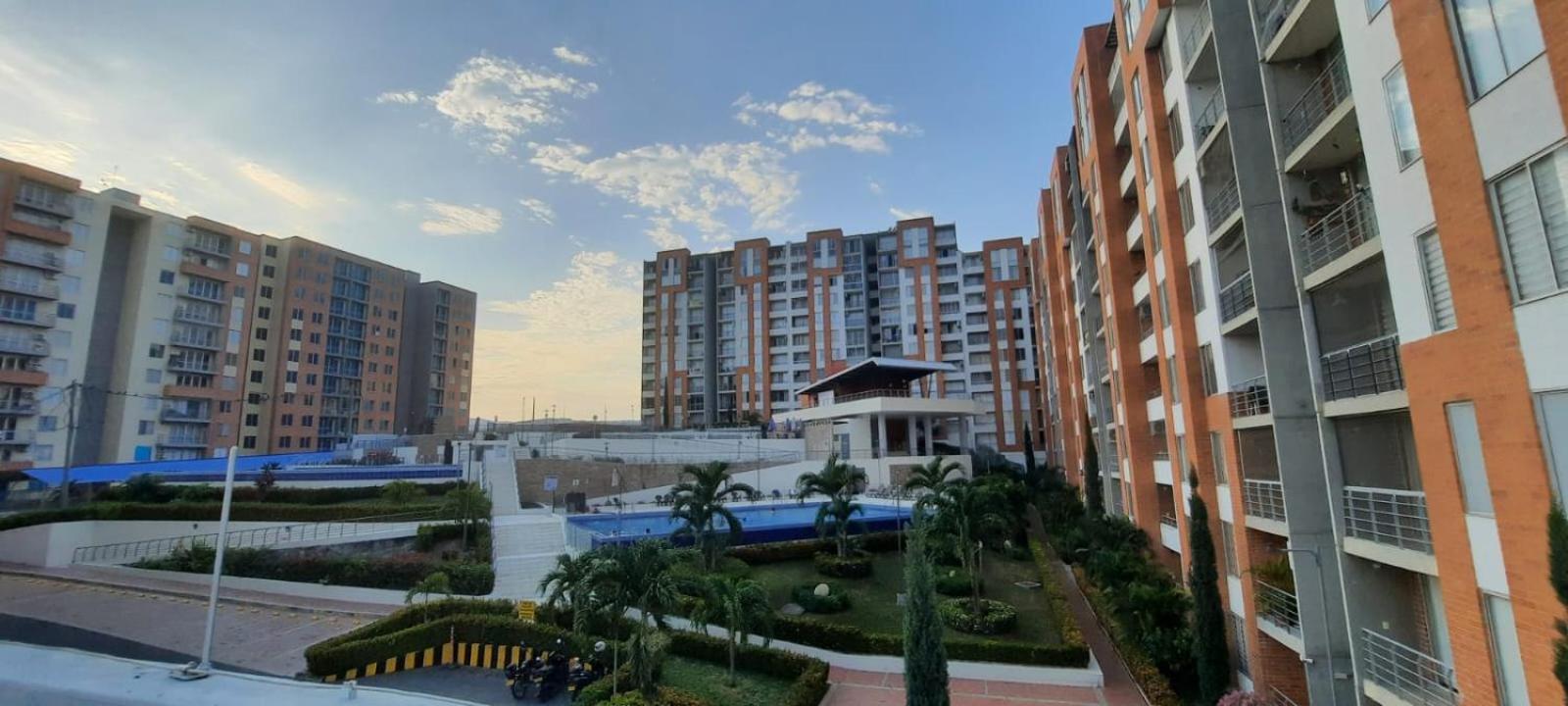 Espectacular apartamento de 3 habitaciones con piscina y parqueadero privado Excelente Relacion Precio Calidad Puntaje