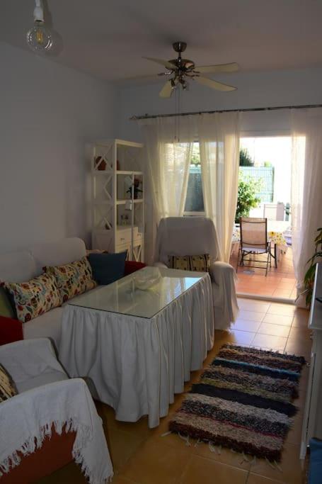 Preciosa casa cerca del mar