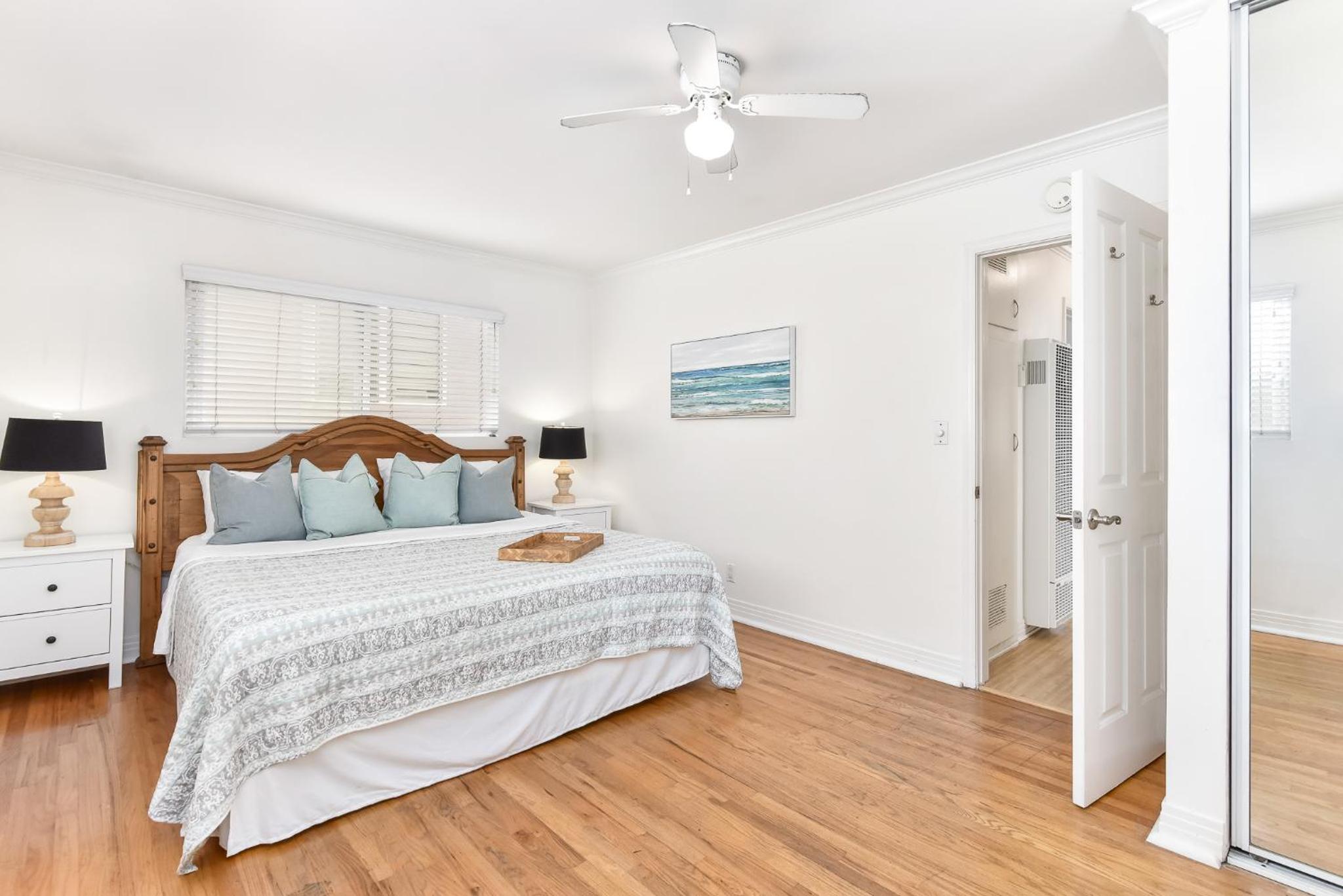 7 Bedroom Duplex Home with Rooftop & Peek-A-Boo Ocean View view 5