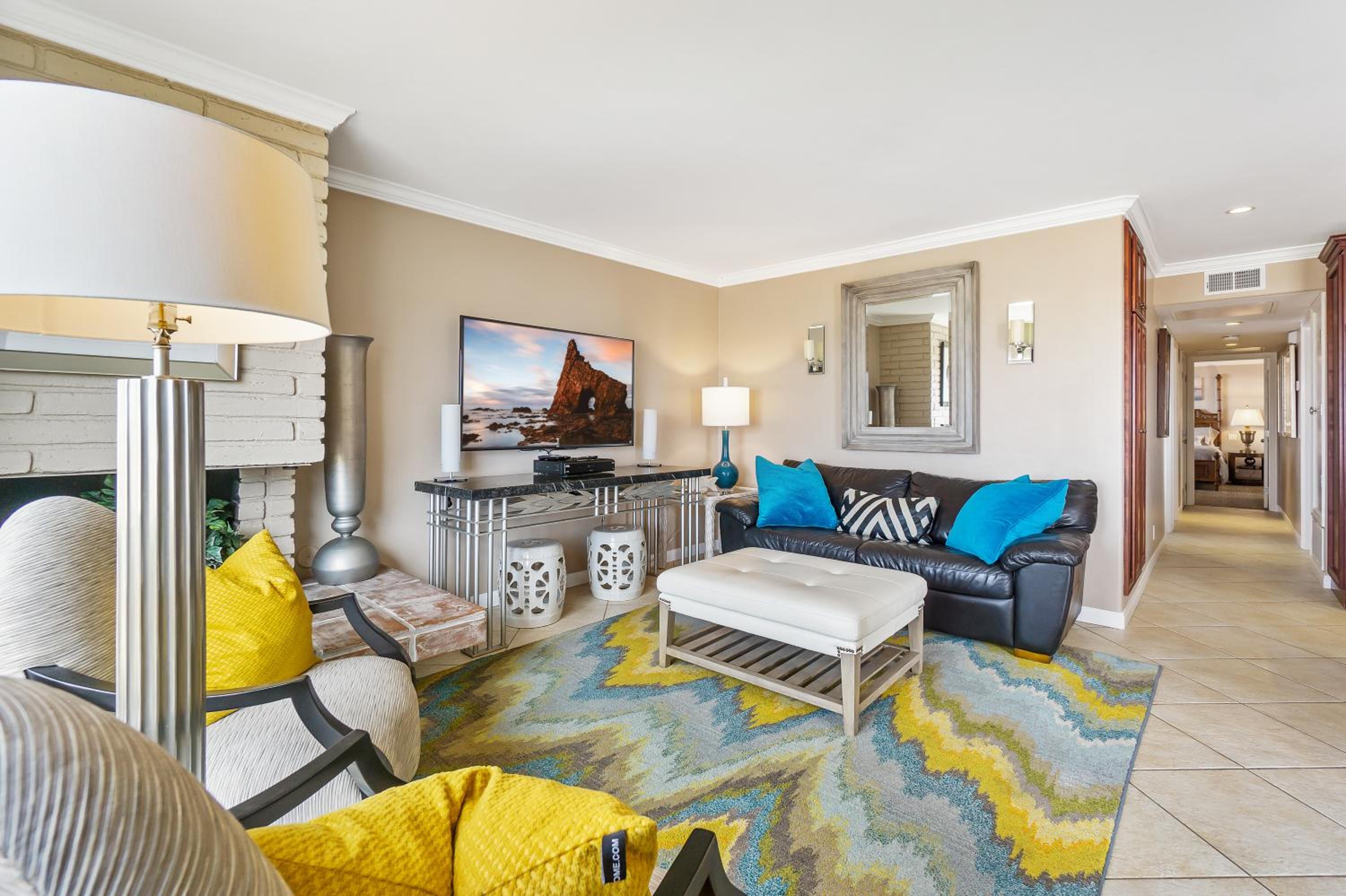 3 Bedroom Home in Balboa - Walk to Pier & Restaurants view 2