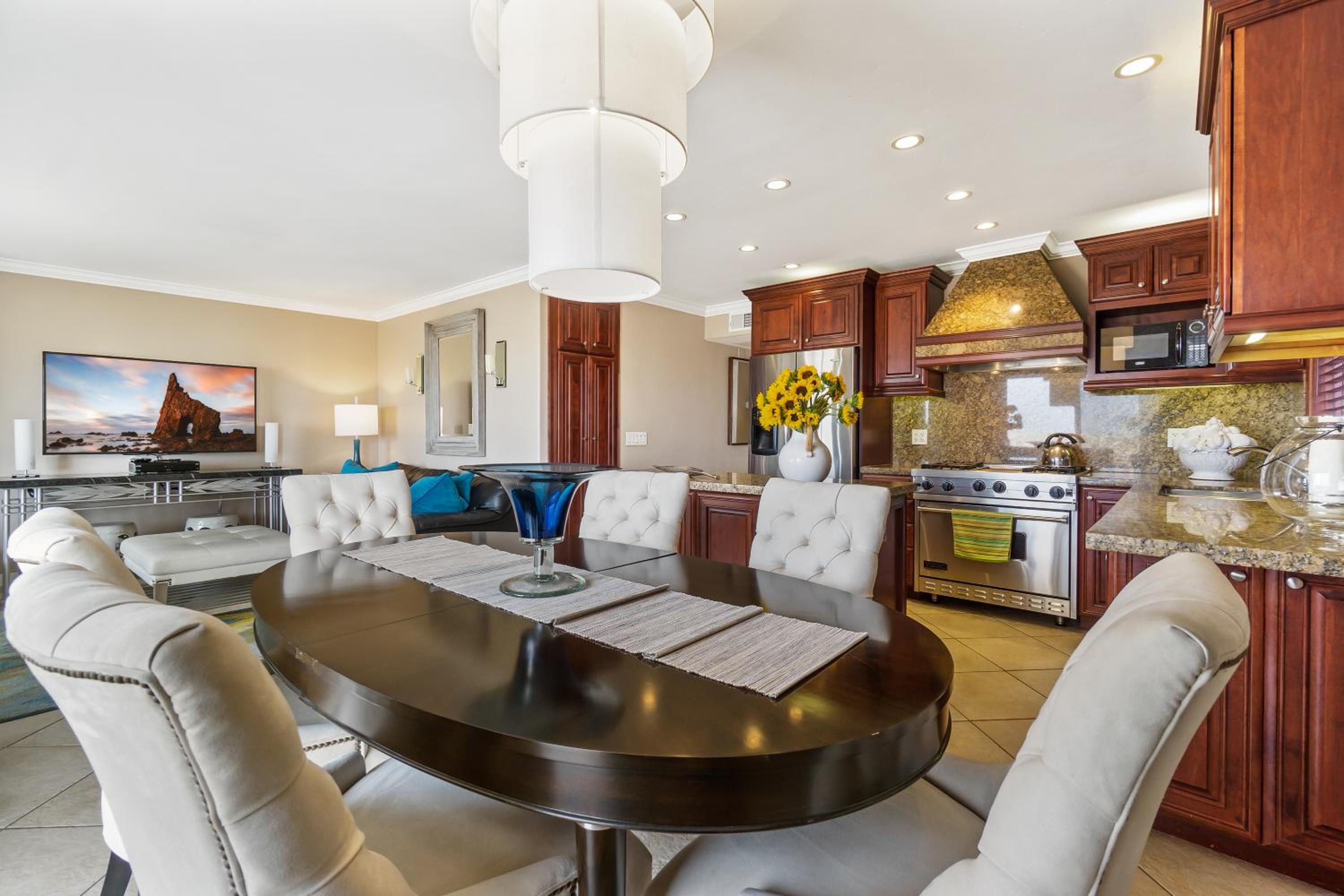 3 Bedroom Home in Balboa - Walk to Pier & Restaurants view 3