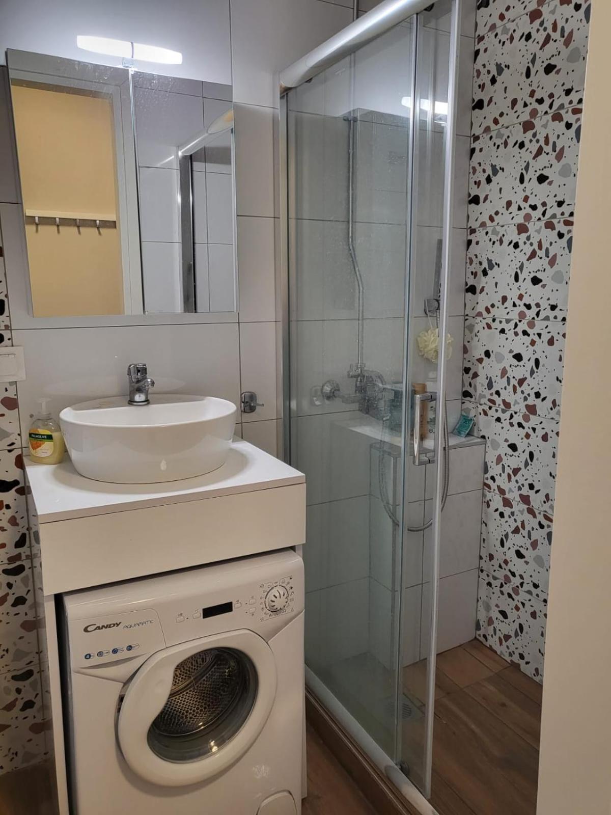 Galeriya Apartment
