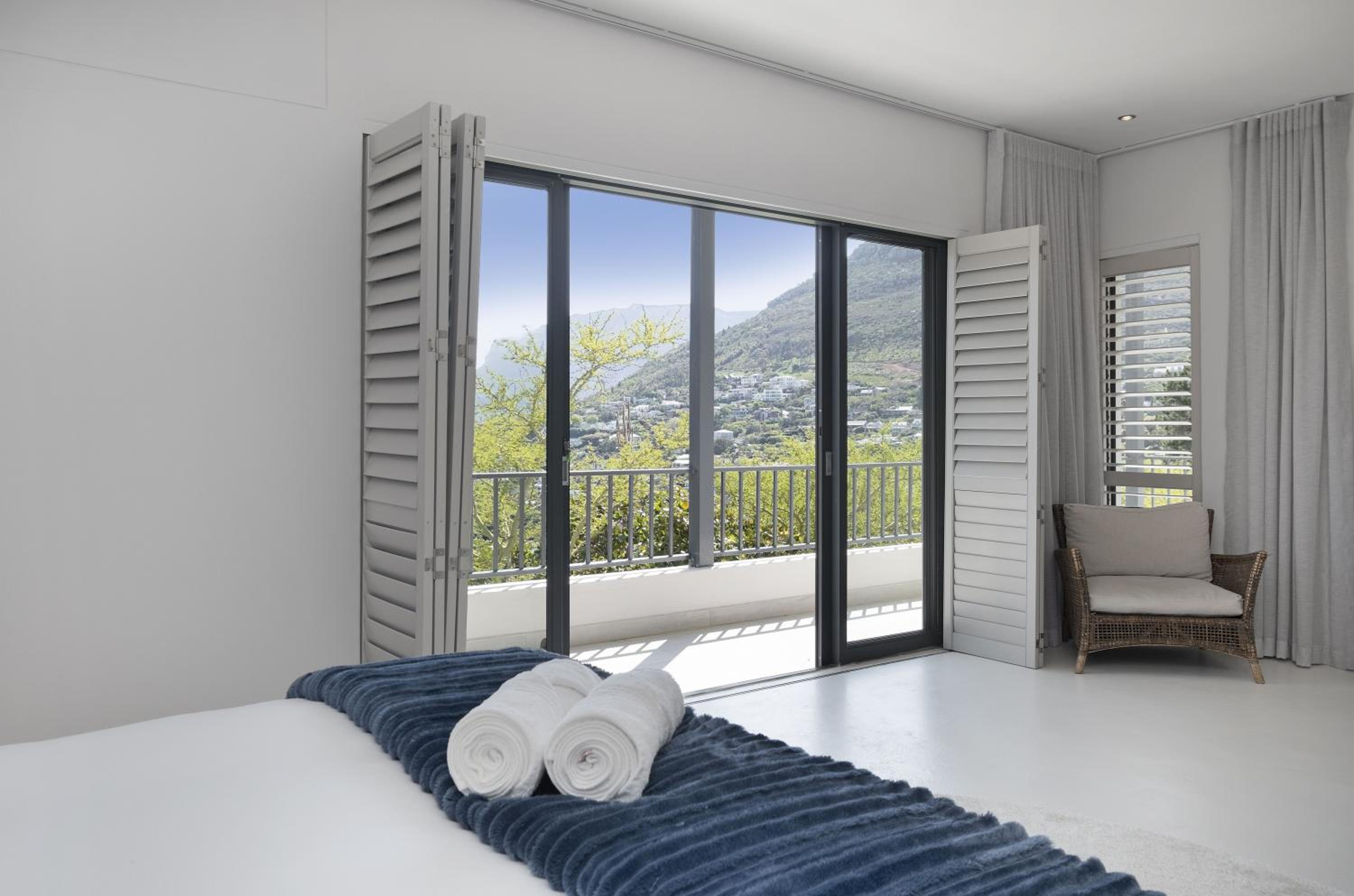 Hout Bay Villa view 4