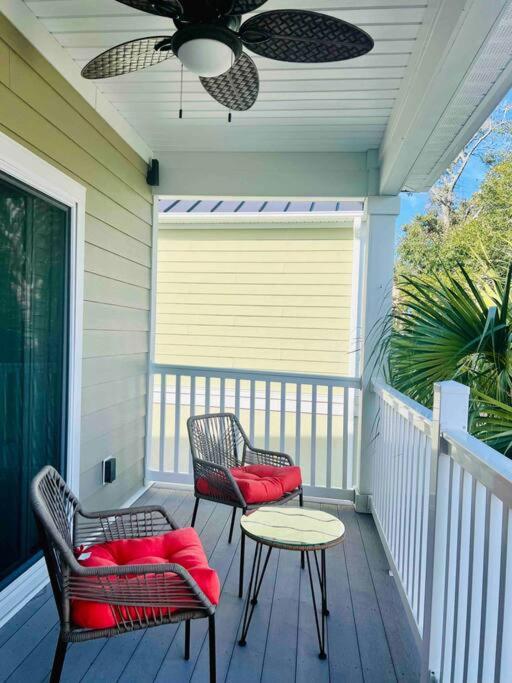 Once Upon A Tide, minutes to beach prime location! view 5