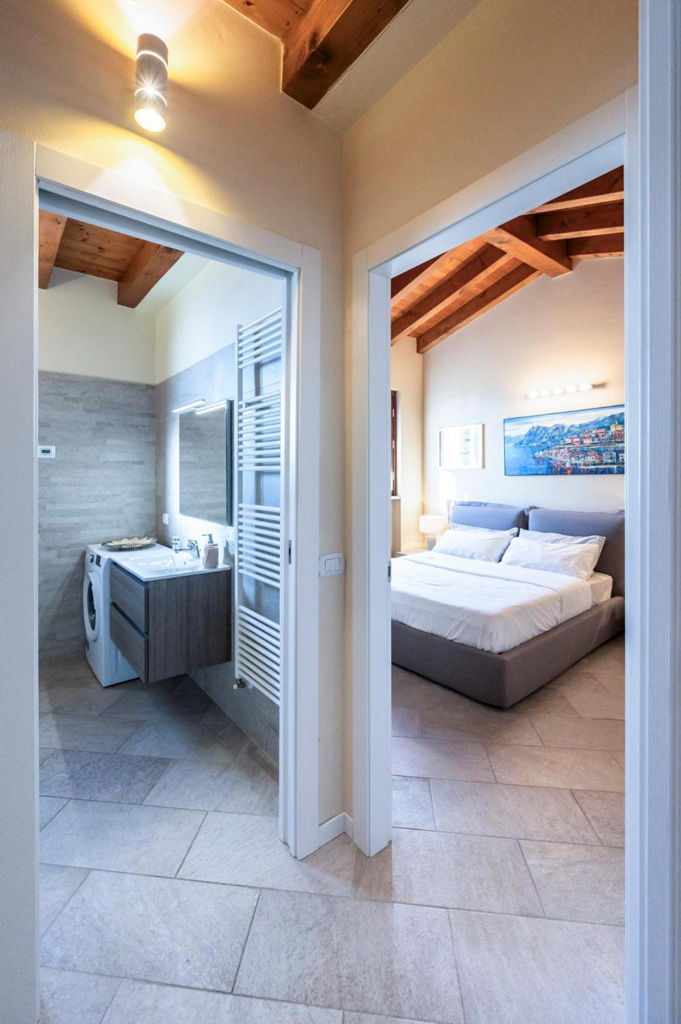 Iseo Lake Villa con vista lago e piscina view 5