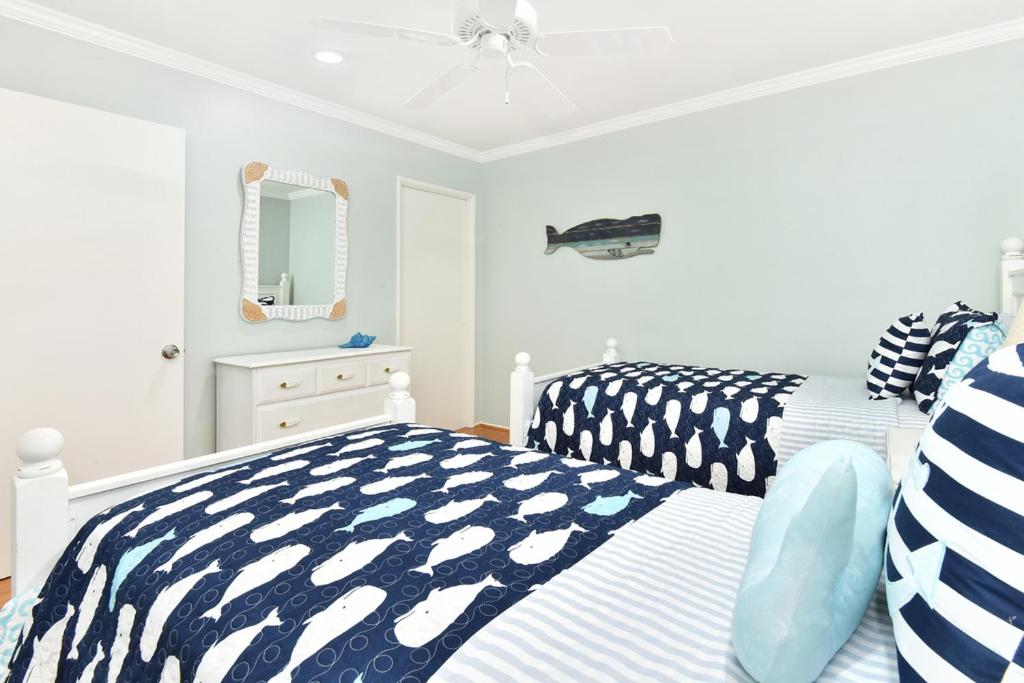 Updated Home on the Boardwalk with Private Rear Unit