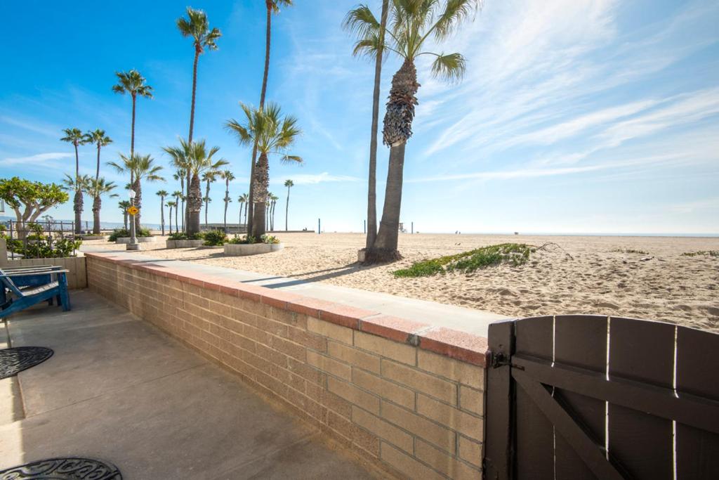 Updated Home on the Boardwalk with Private Rear Unit