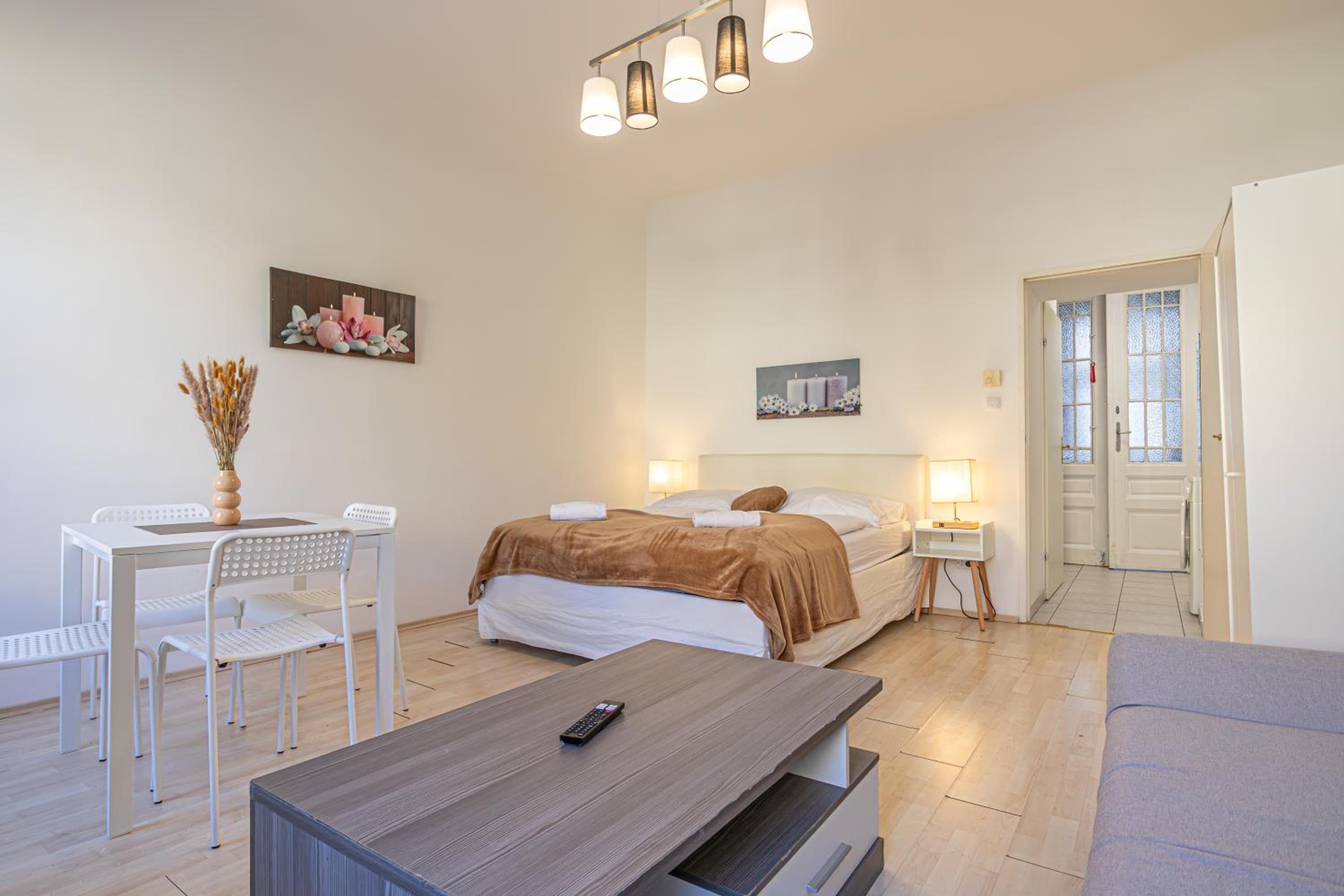 Prime Location 1BR Apt In The Heart of Vienna
