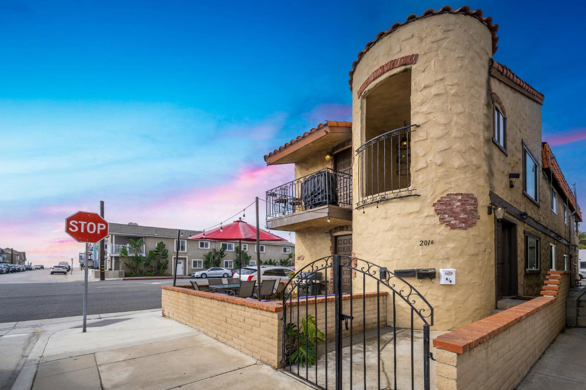 Charming 1-Bedroom Home on 29th Street view 3