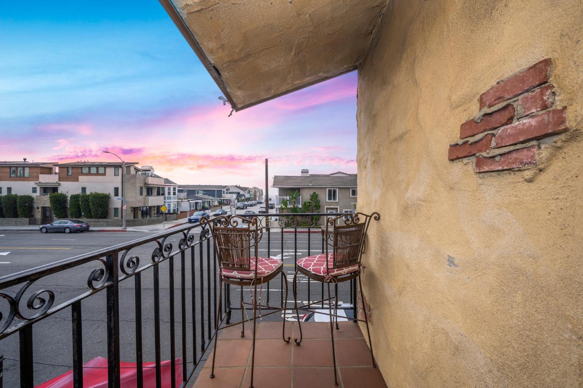 Spanish Castle By The Sea in Newport Beach view 4