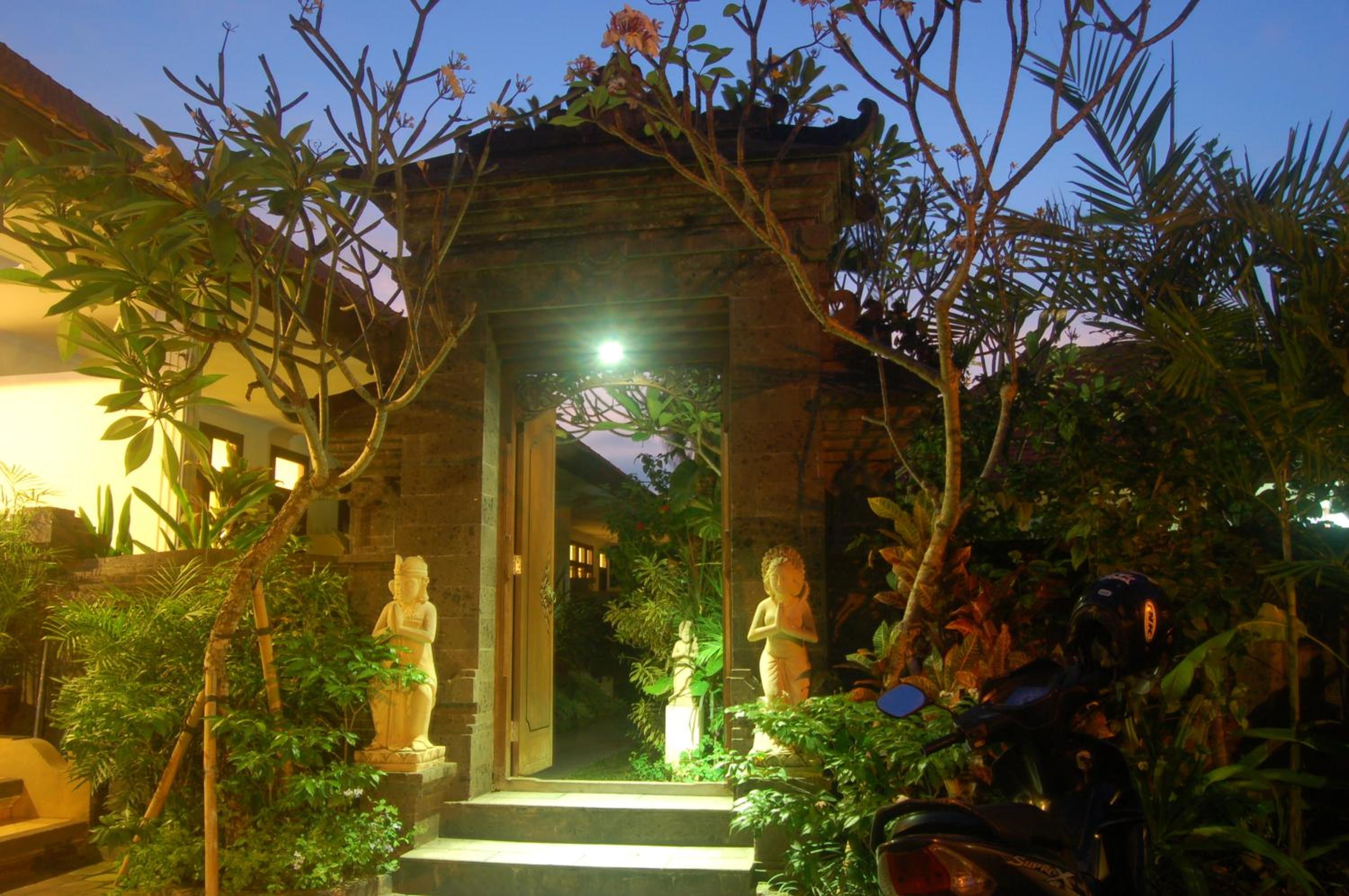 Photo 7