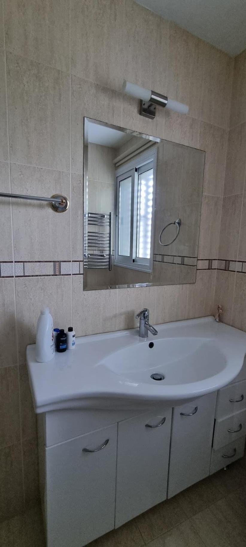 Fab Sea and Mountain View Villa, walking distance from the Sandy Beach