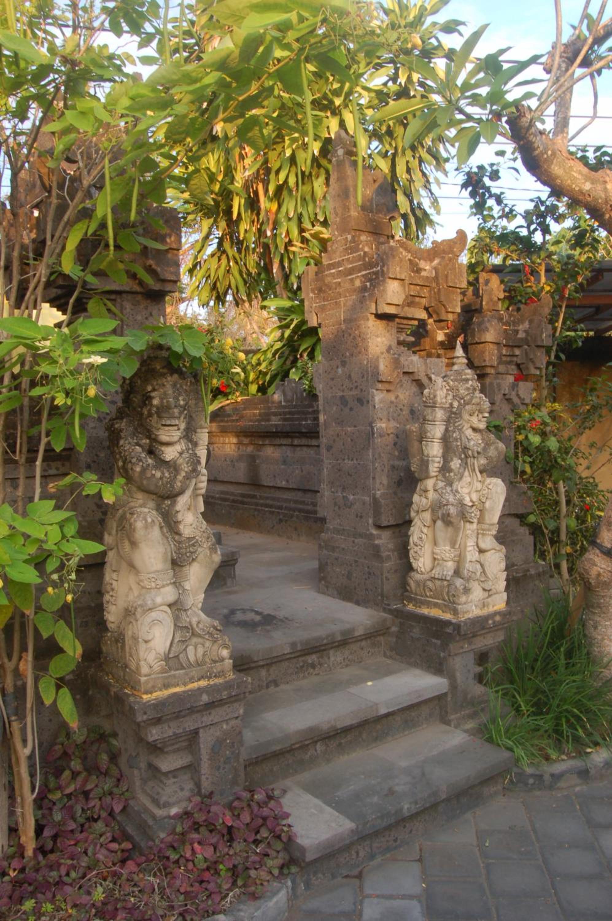Photo 9