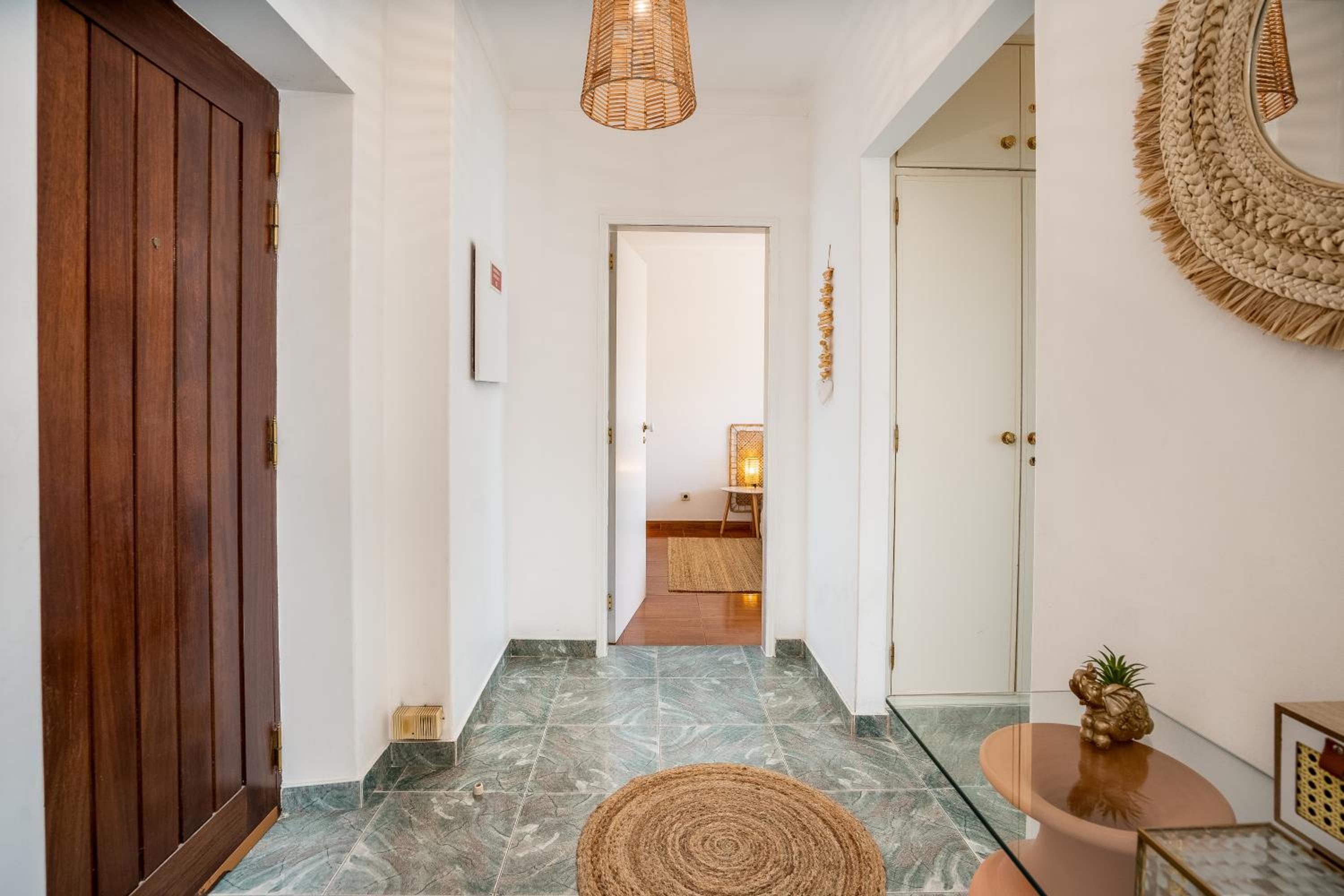 Charming and Cozy Flat with Balcony view 5