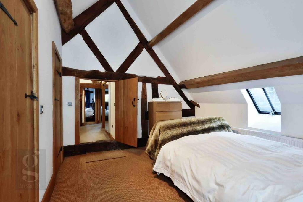 Charming Countryside Barn Conversion