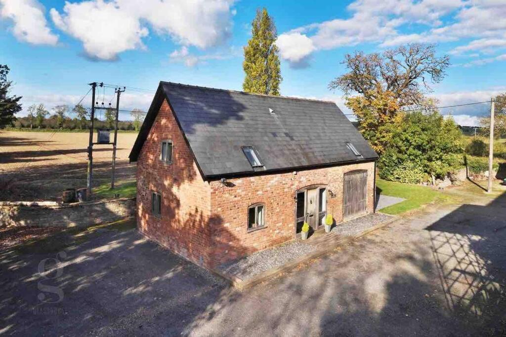 Charming Countryside Barn Conversion