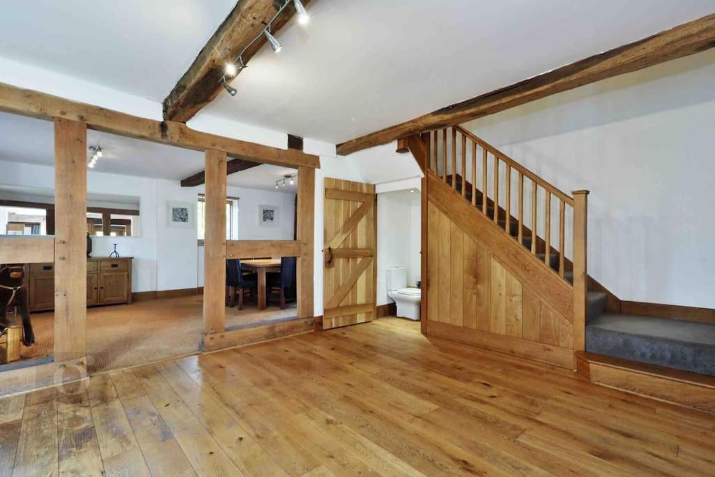 Charming Countryside Barn Conversion