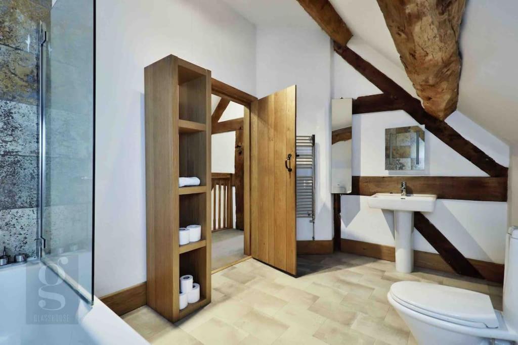 Charming Countryside Barn Conversion