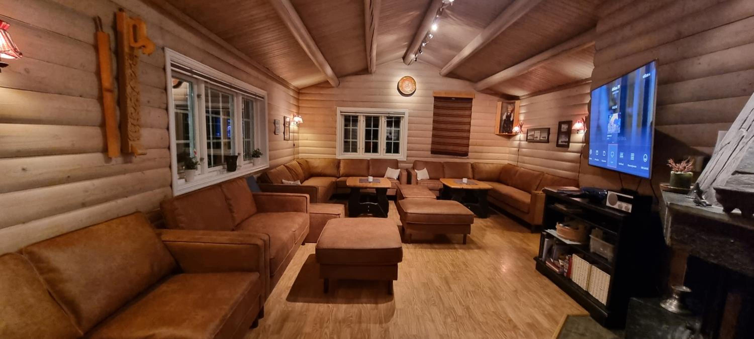 Kontakten by Norgesbooking - large cabin for families and groups