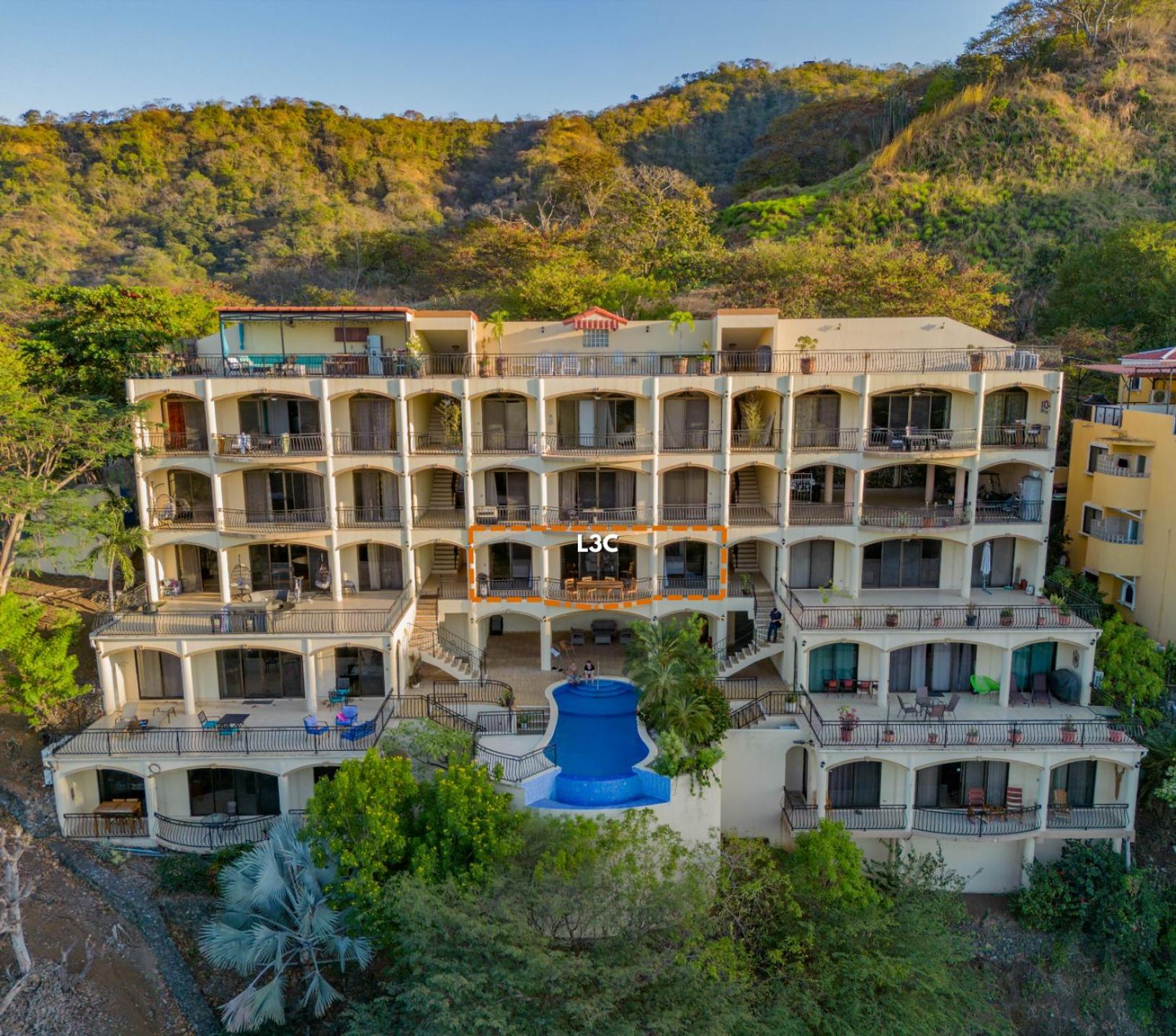 Ocean View Lux And Style Condo