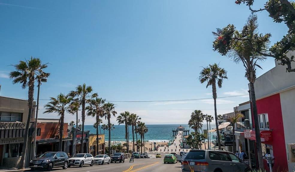 Manhattan Beach Family Suite Stylish 2 BR 1BA Parking view 5