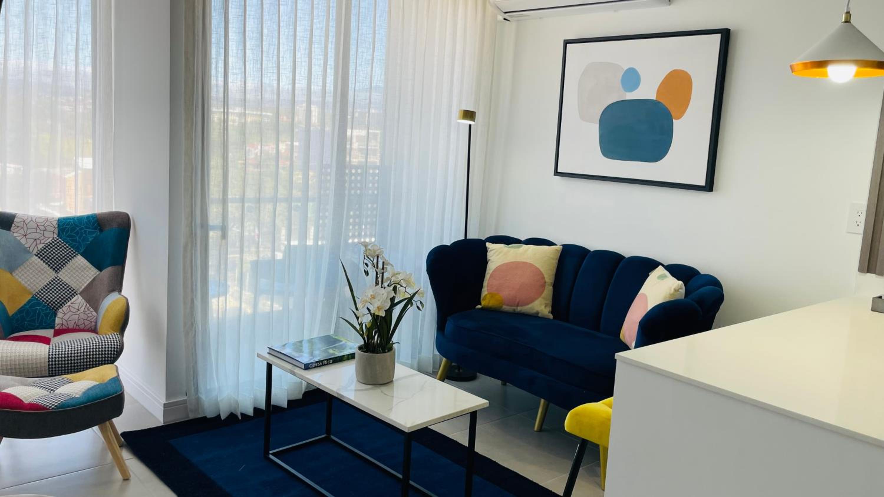 SkyGarden Nunciatura Luxury Apartment #705