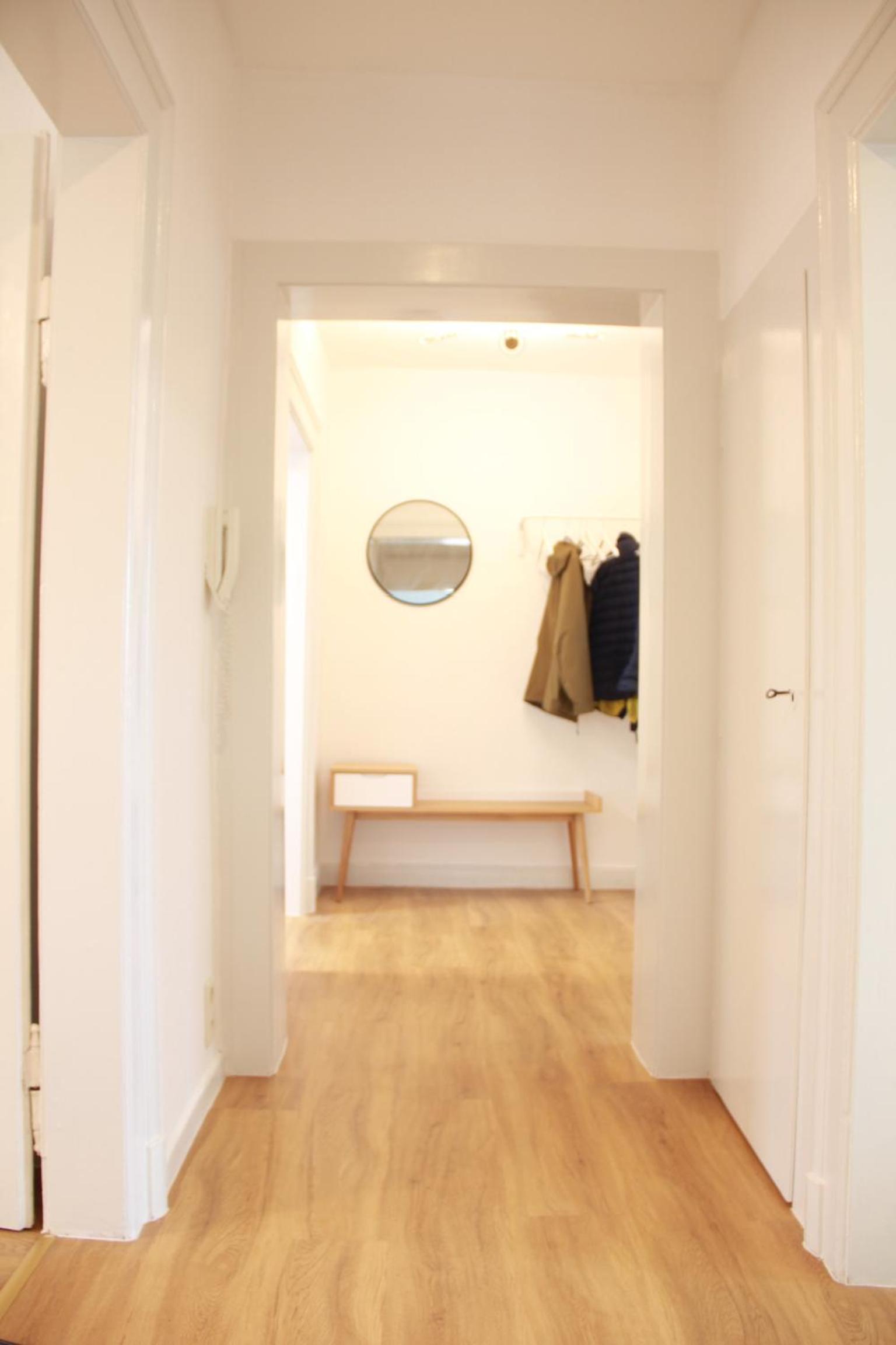 Cleo Apartments