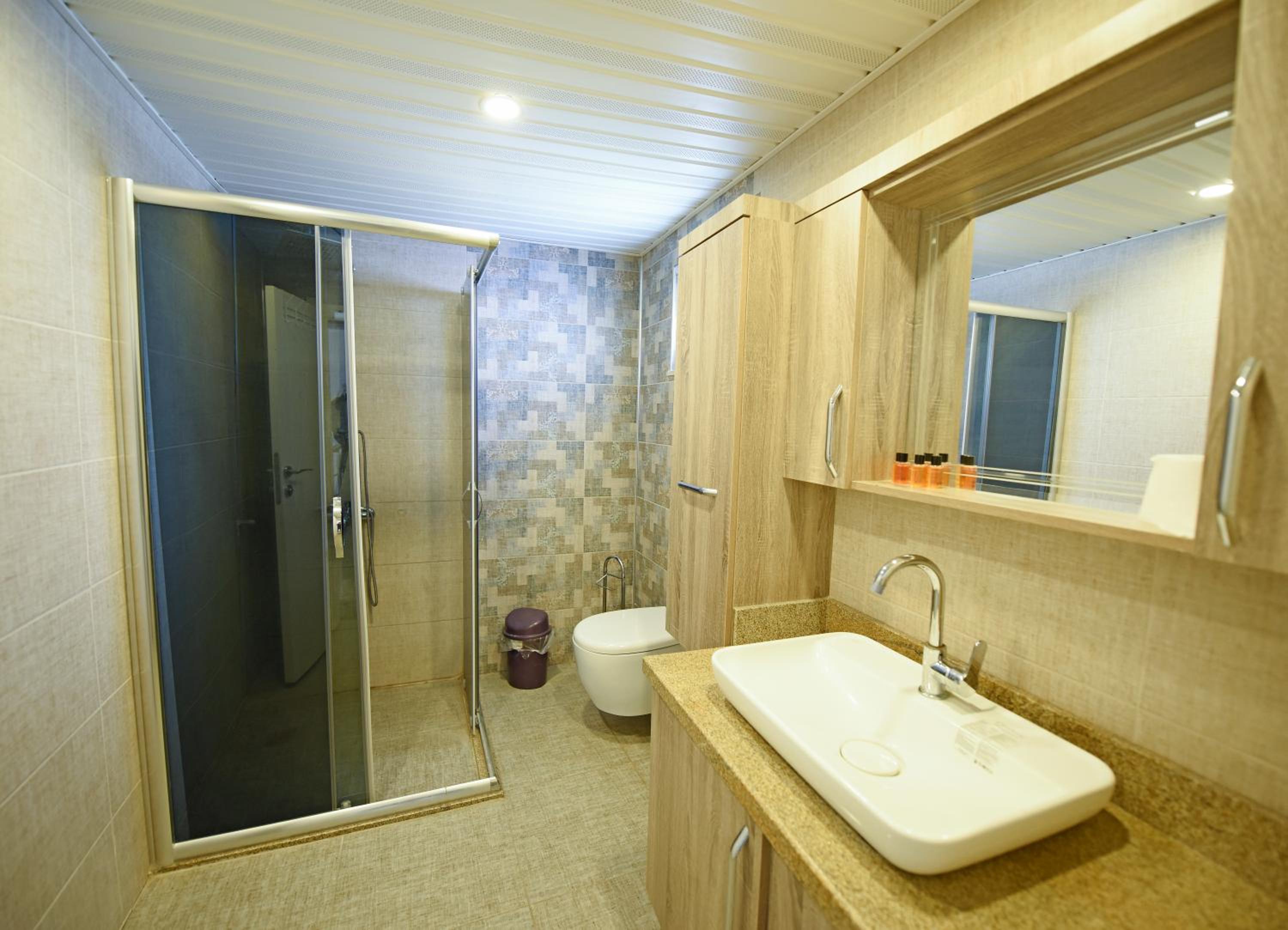 Photo 12