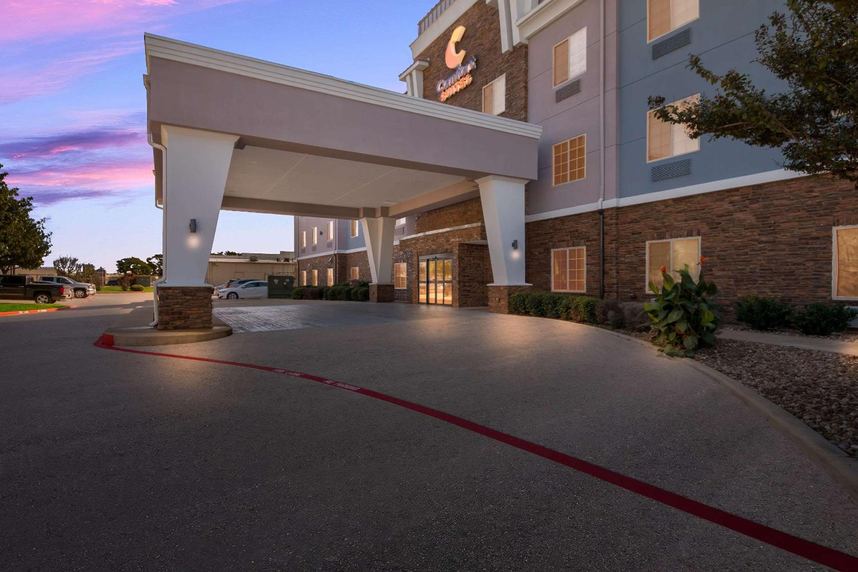 Comfort Suites Bastrop