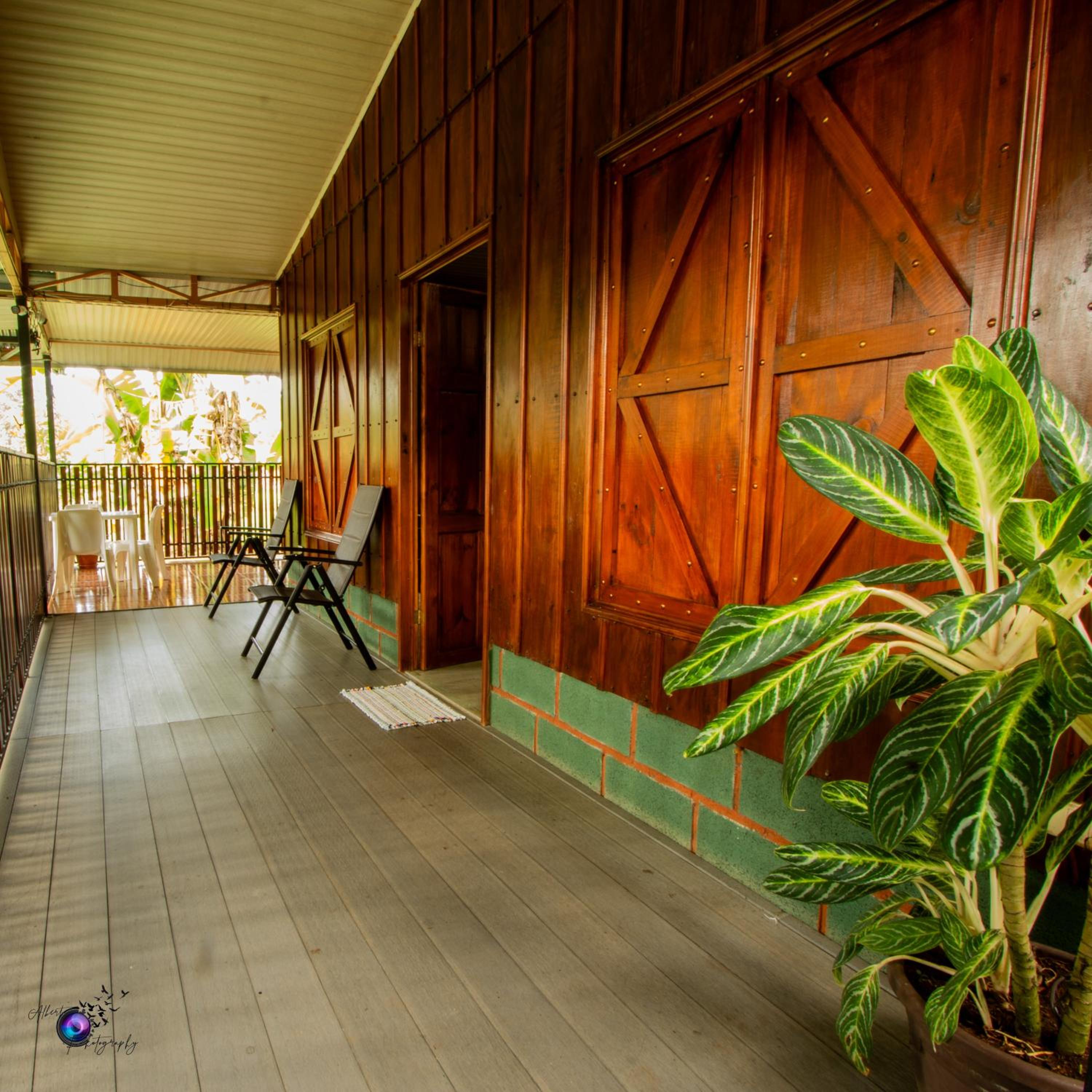 Chepe's Chic Bungalow