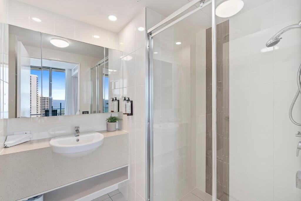 Spectacular Views from Wyndham Apartment