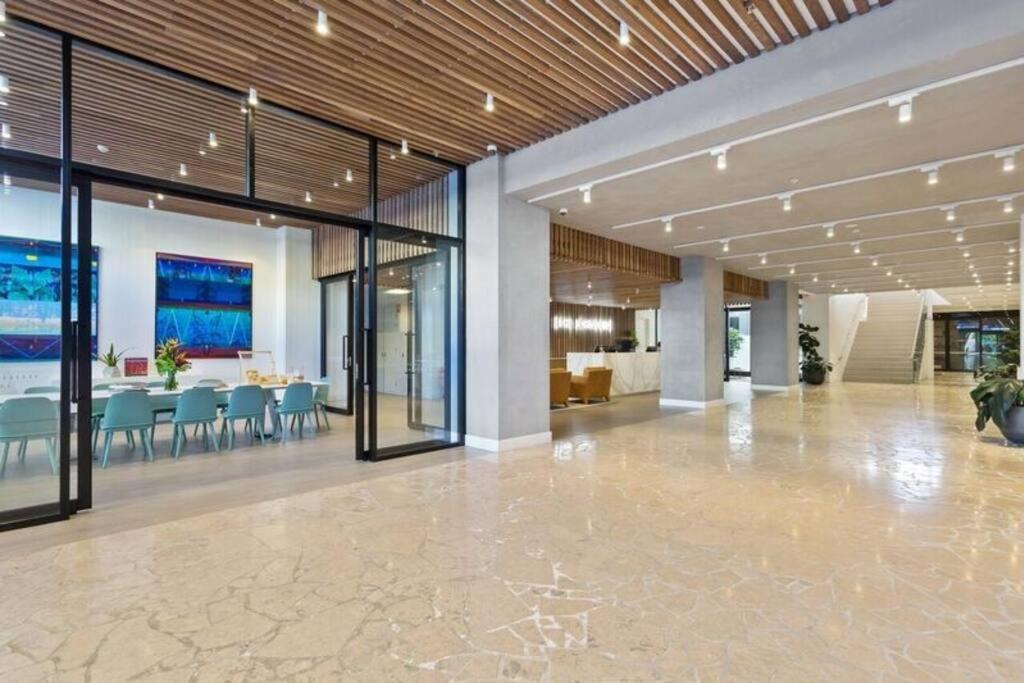 Cozy and Modern Apartment w 1b1b