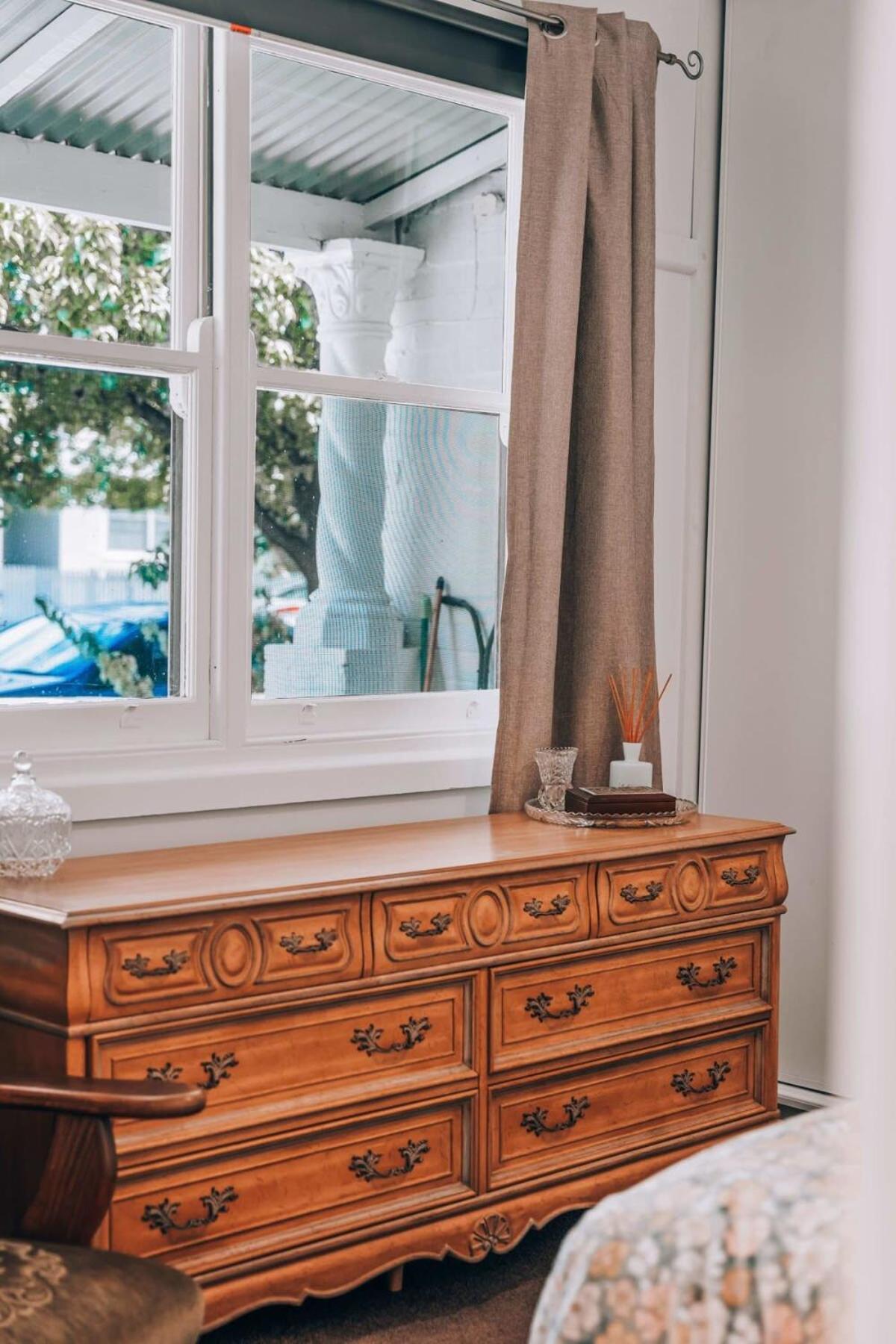 Newly Renovated Victorian Townhouse In Bendigo CBD