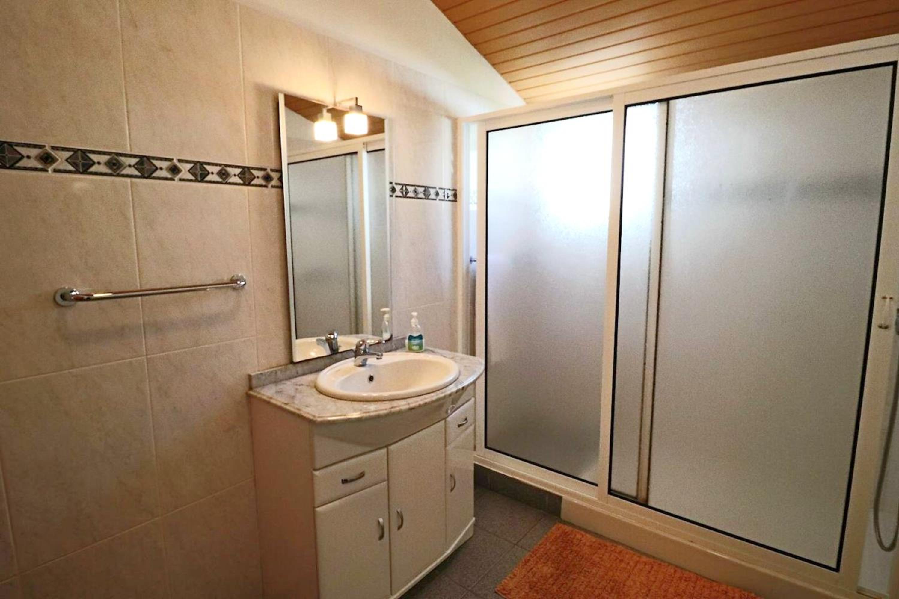 Charming house in Ribeira Brava with a sunny terrace