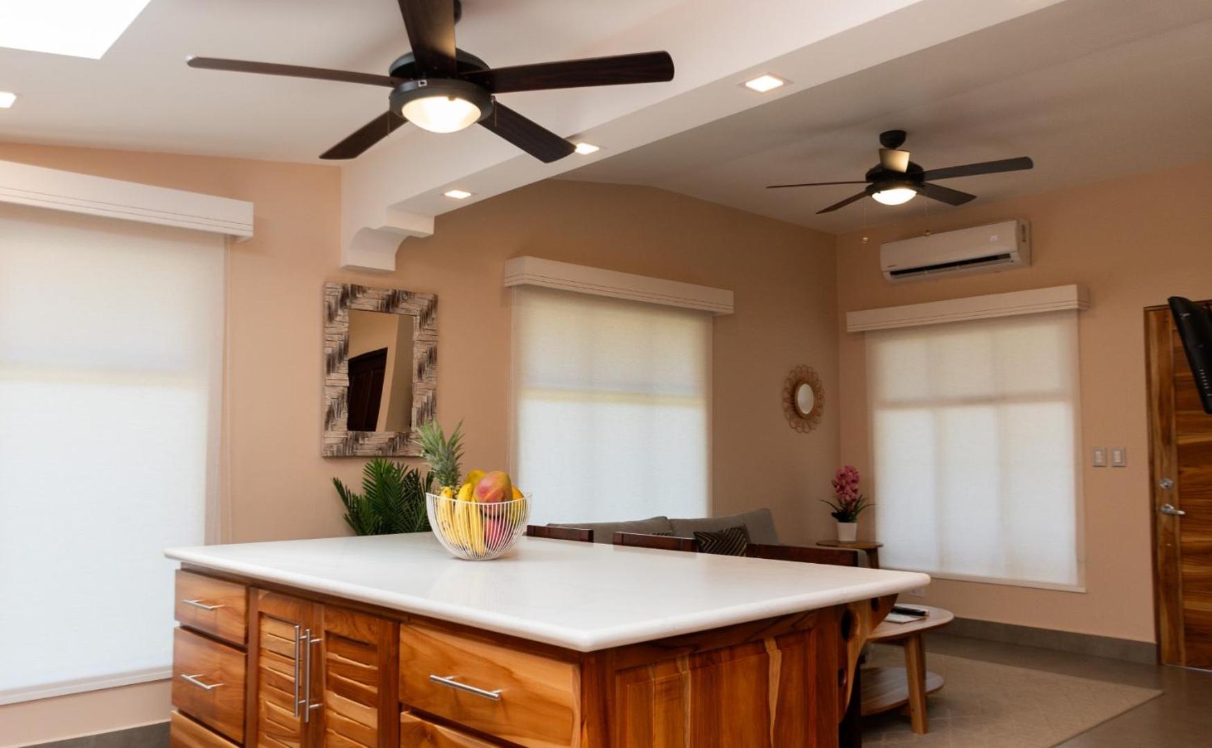 Couples Condo B42 1BR Pool Jacuzzis Covered Terrace Walk to Ocean and Dining Secure Complex