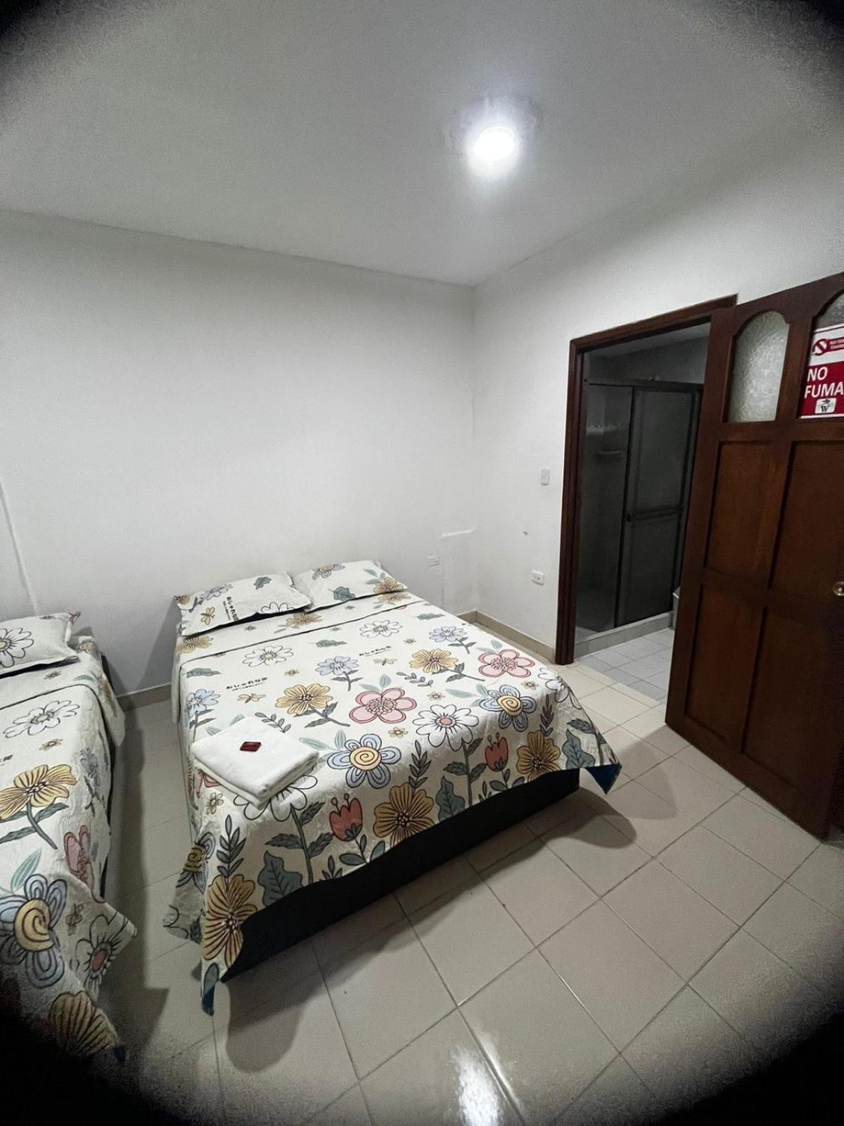 Hostal Casa W