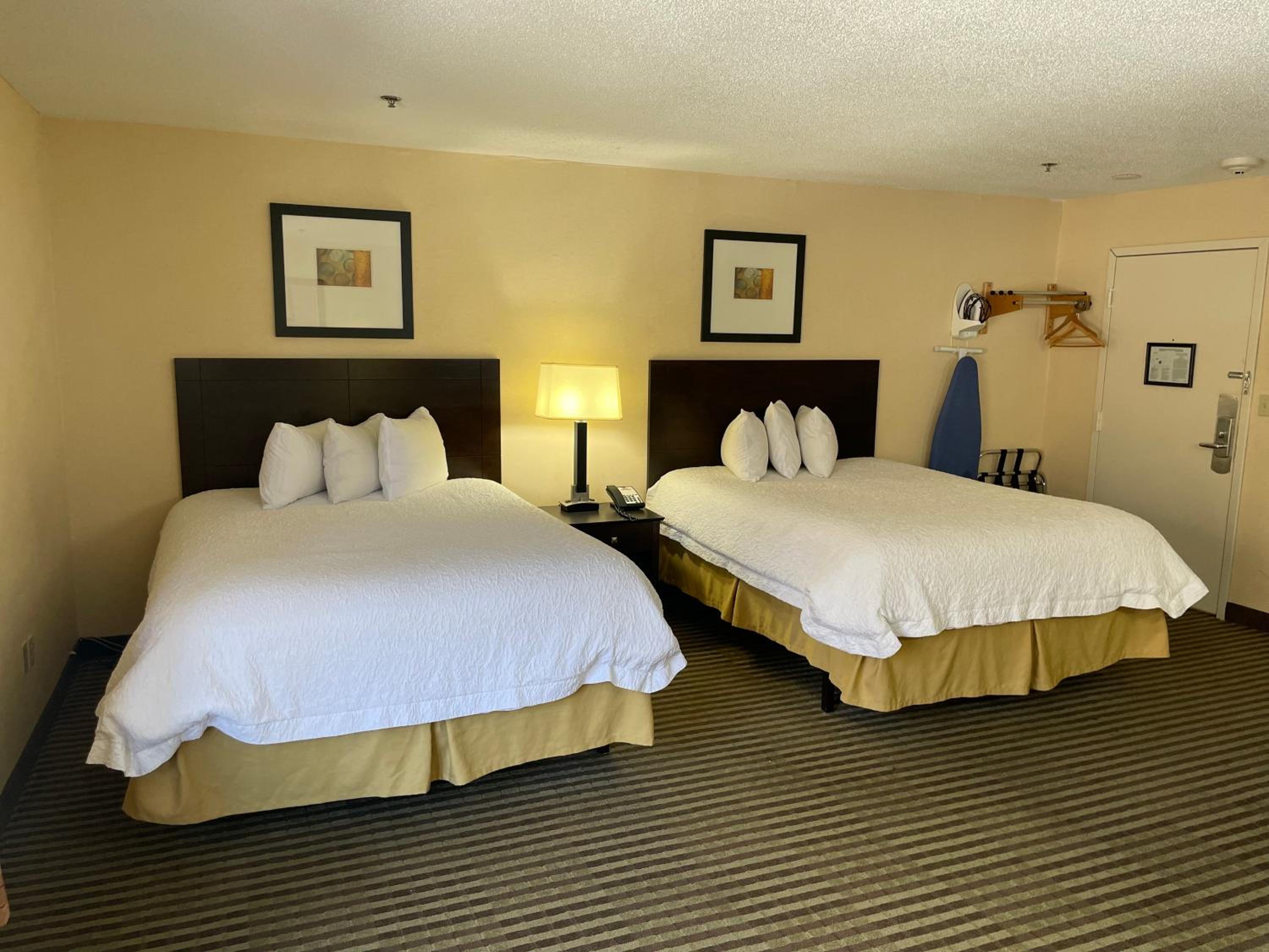 Whitney Inn  Suites - Property Image 11