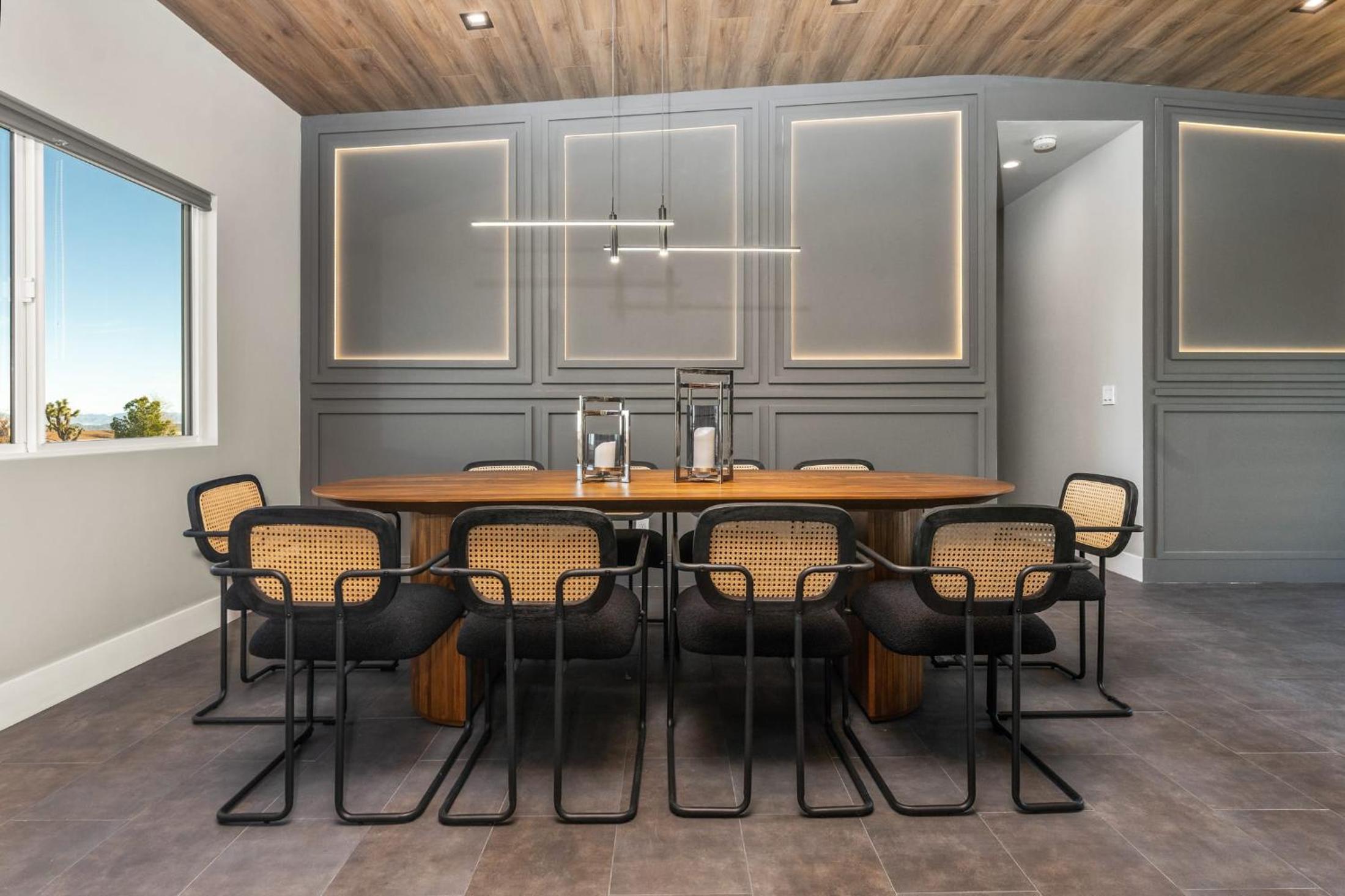 meeting & event spaces