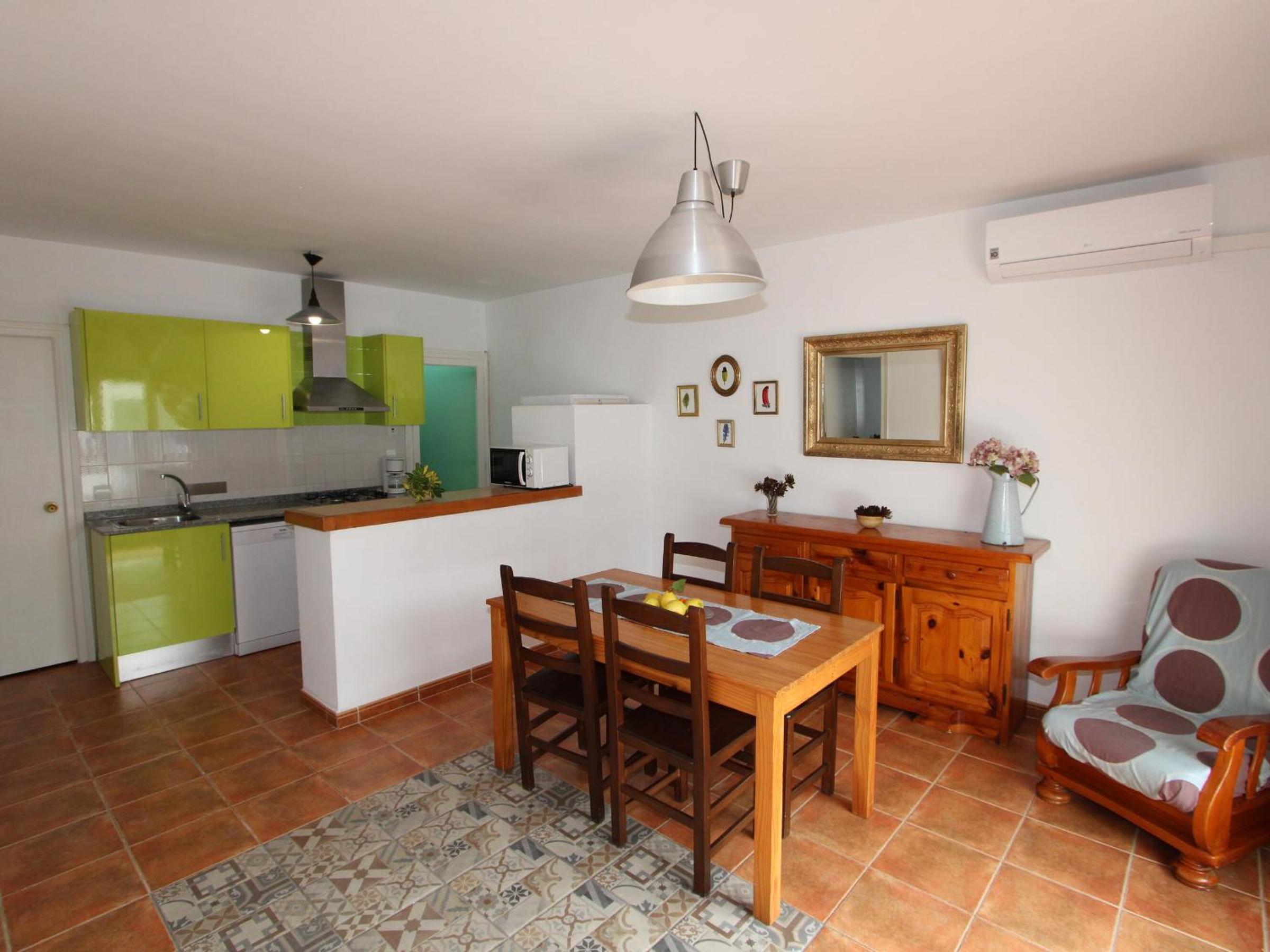 Casa familiar cerca del mar con piscina privada, WiFi, aire acondicionado, admiten mascotas - ES-184-47 view 5